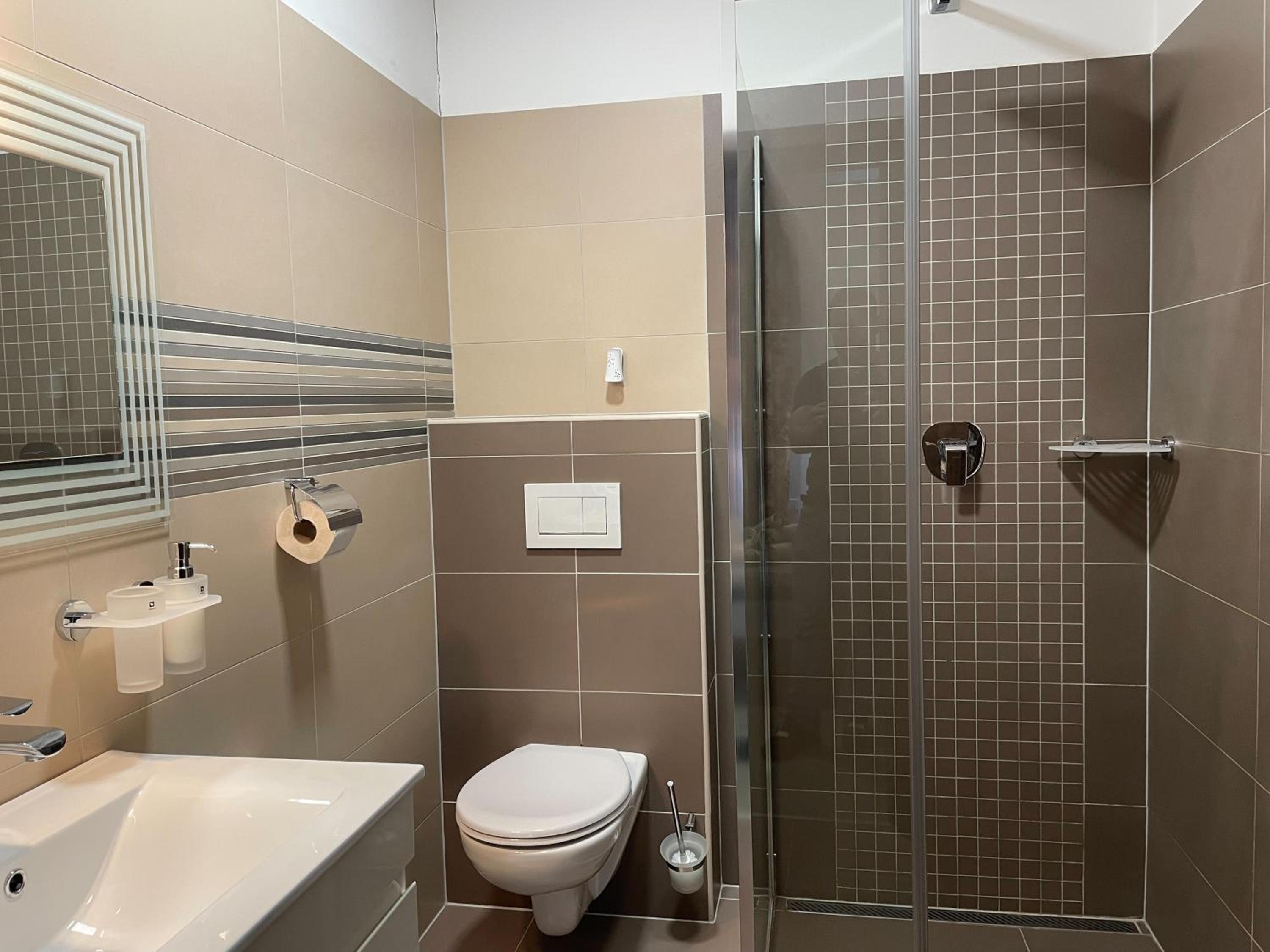 Studio Apartment photo 2