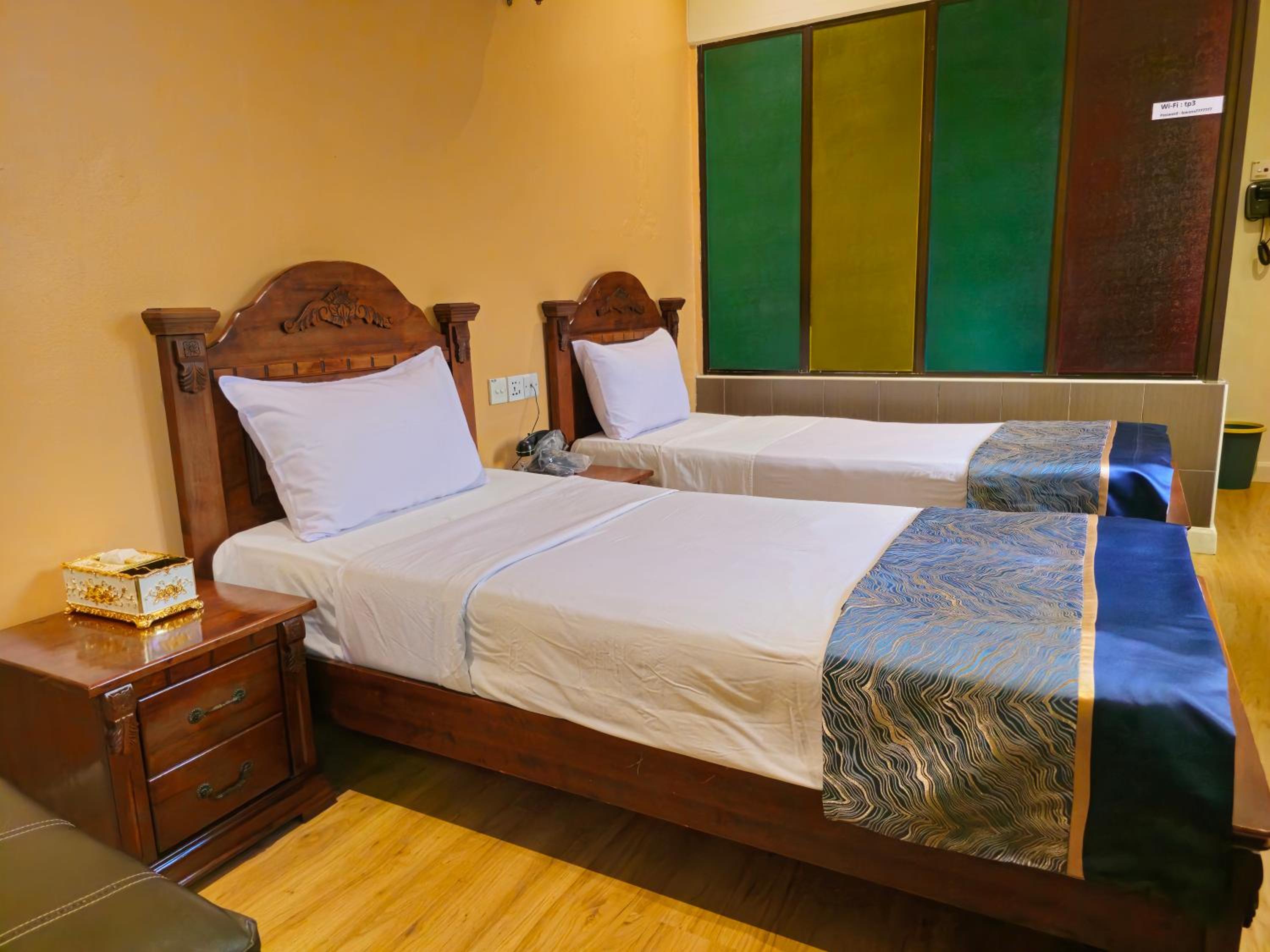 Cozy Twin Room - Photo 1
