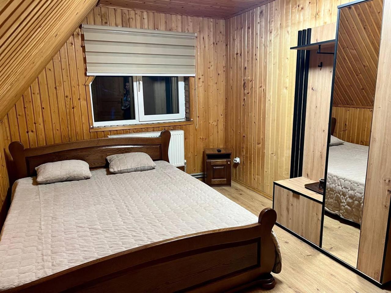 Economy Double Room photo 2