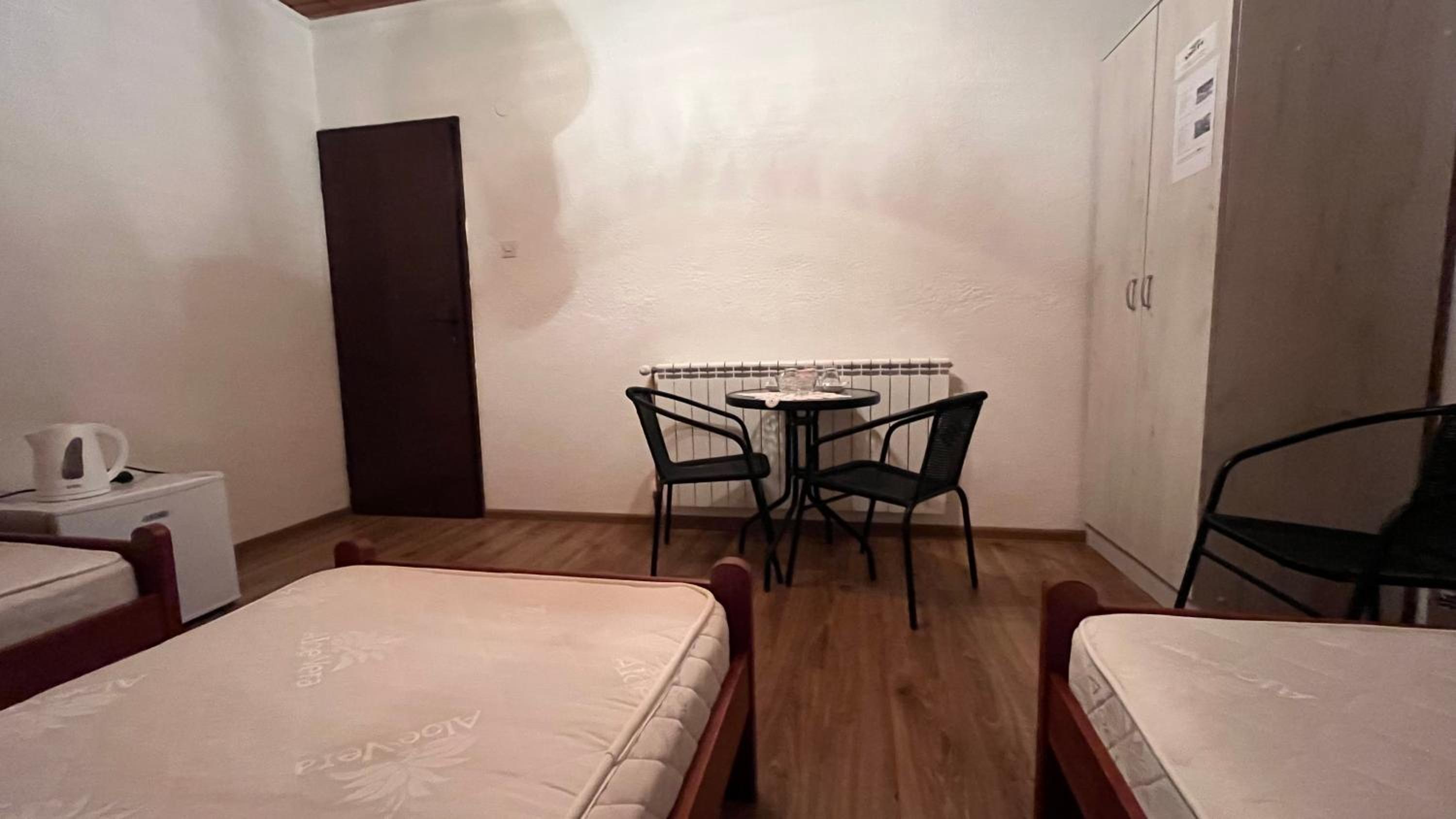 Triple Room with Shared Bathroom photo 1
