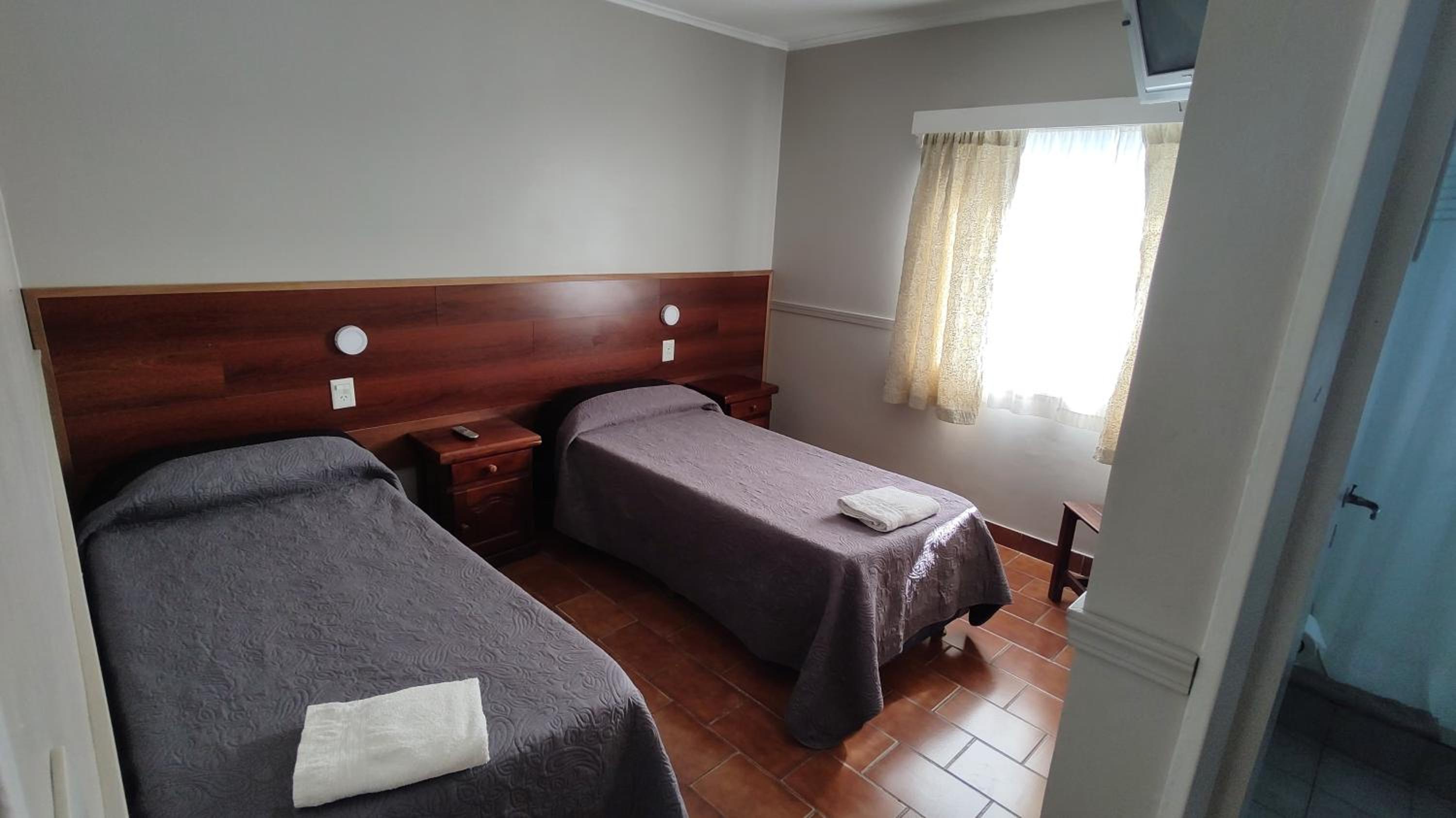 Double Room with Private Bathroom photo 1