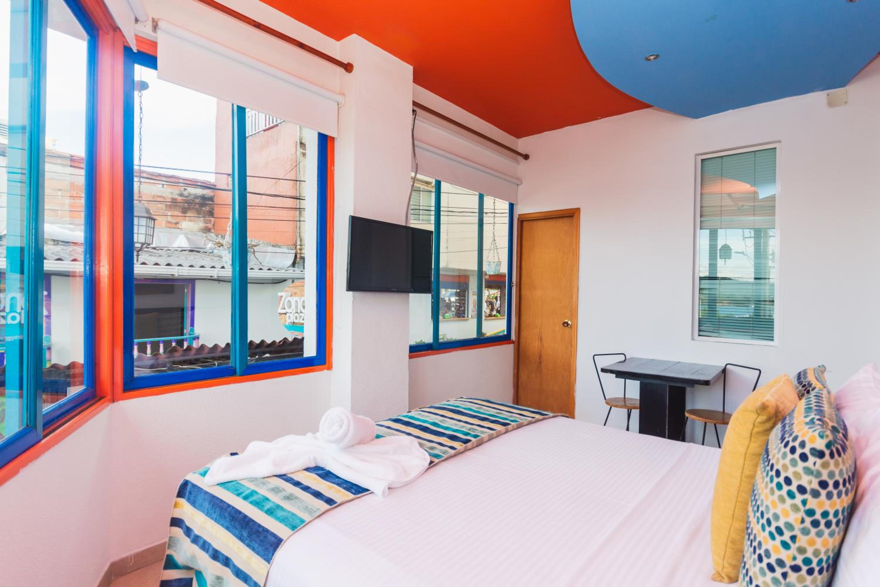 Standard Double Room - Photo 5