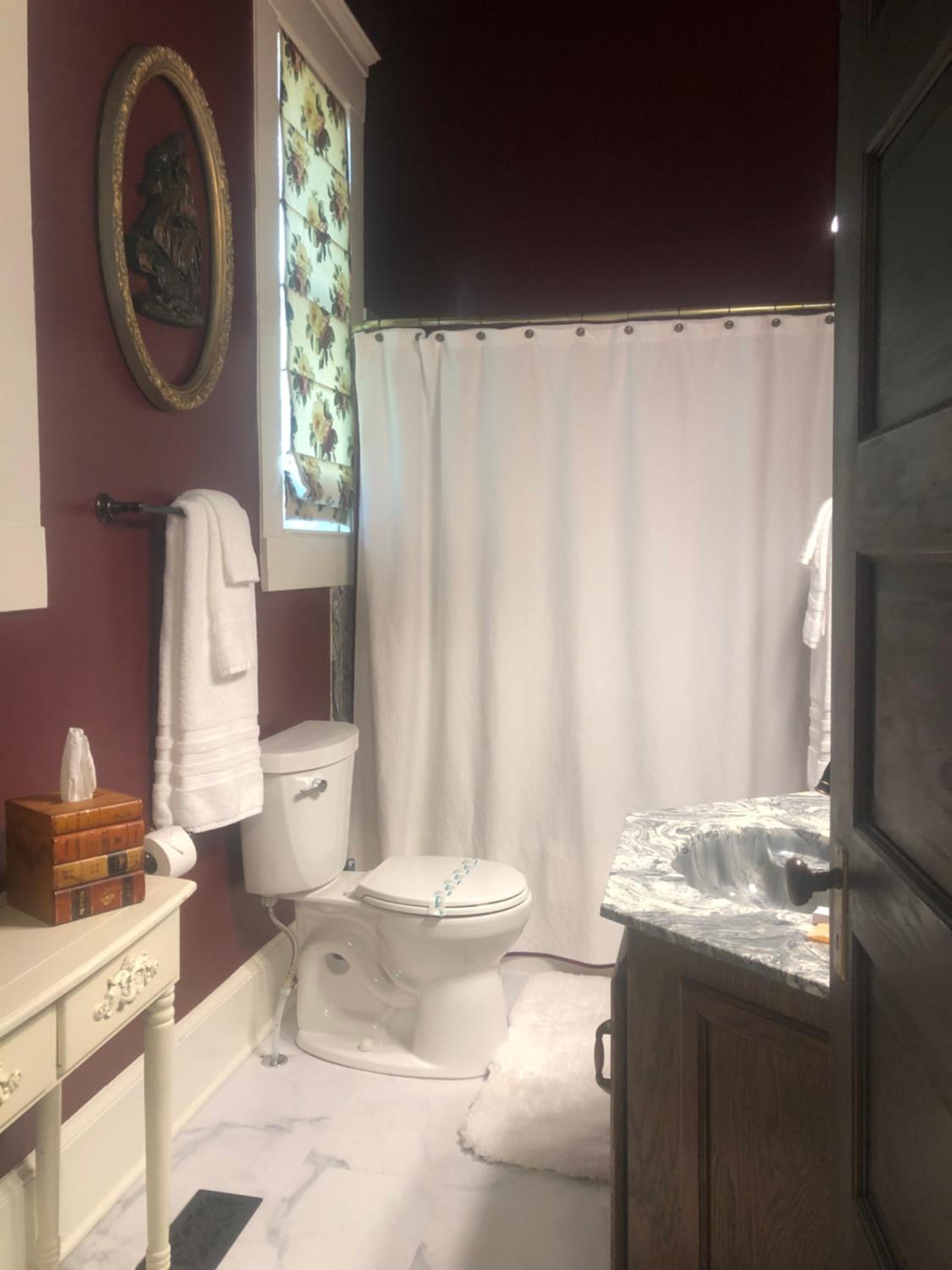 Deluxe Room - Photo 6