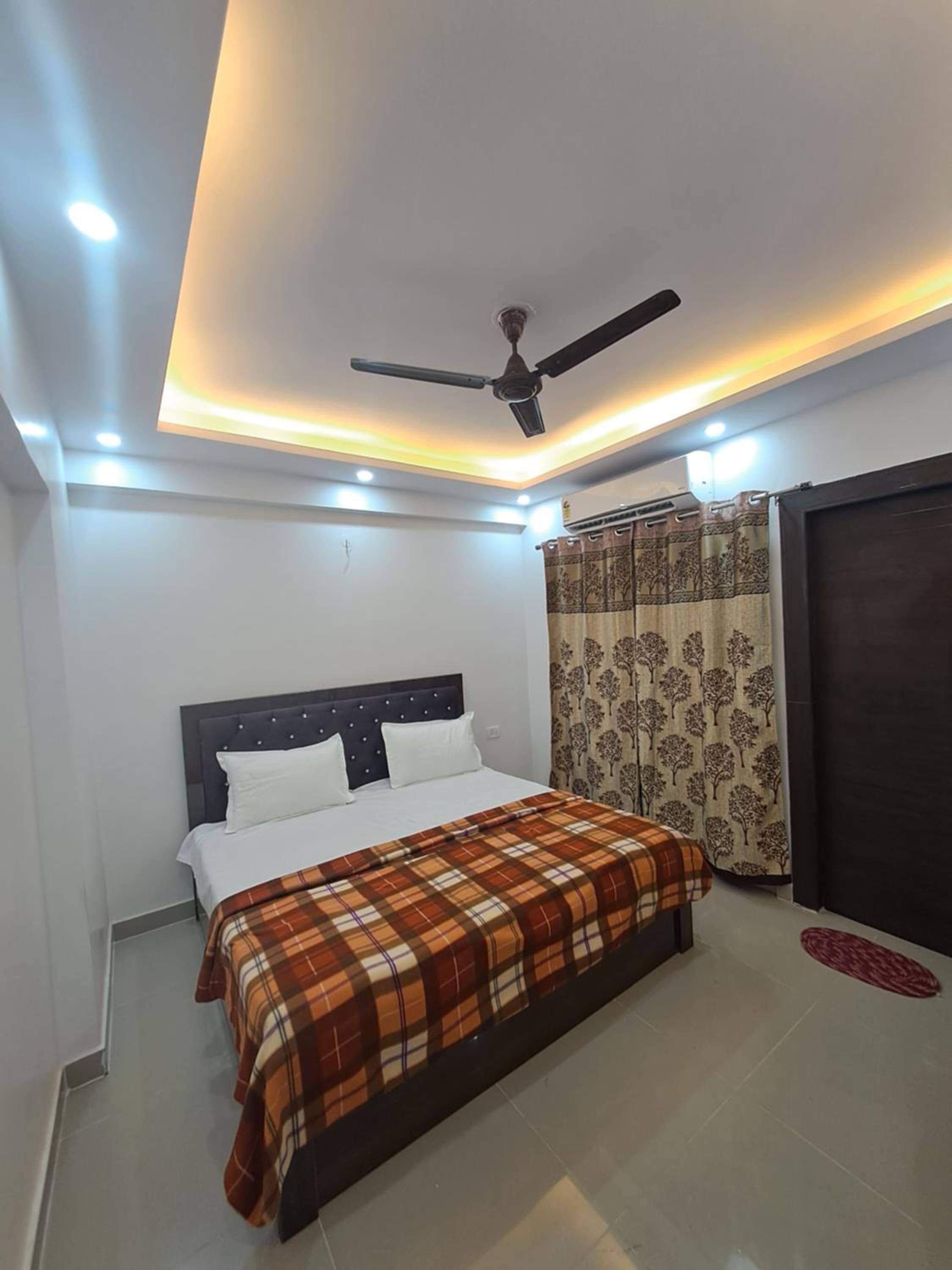 Two-Bedroom Deluxe Apartment with Garden View photo 1