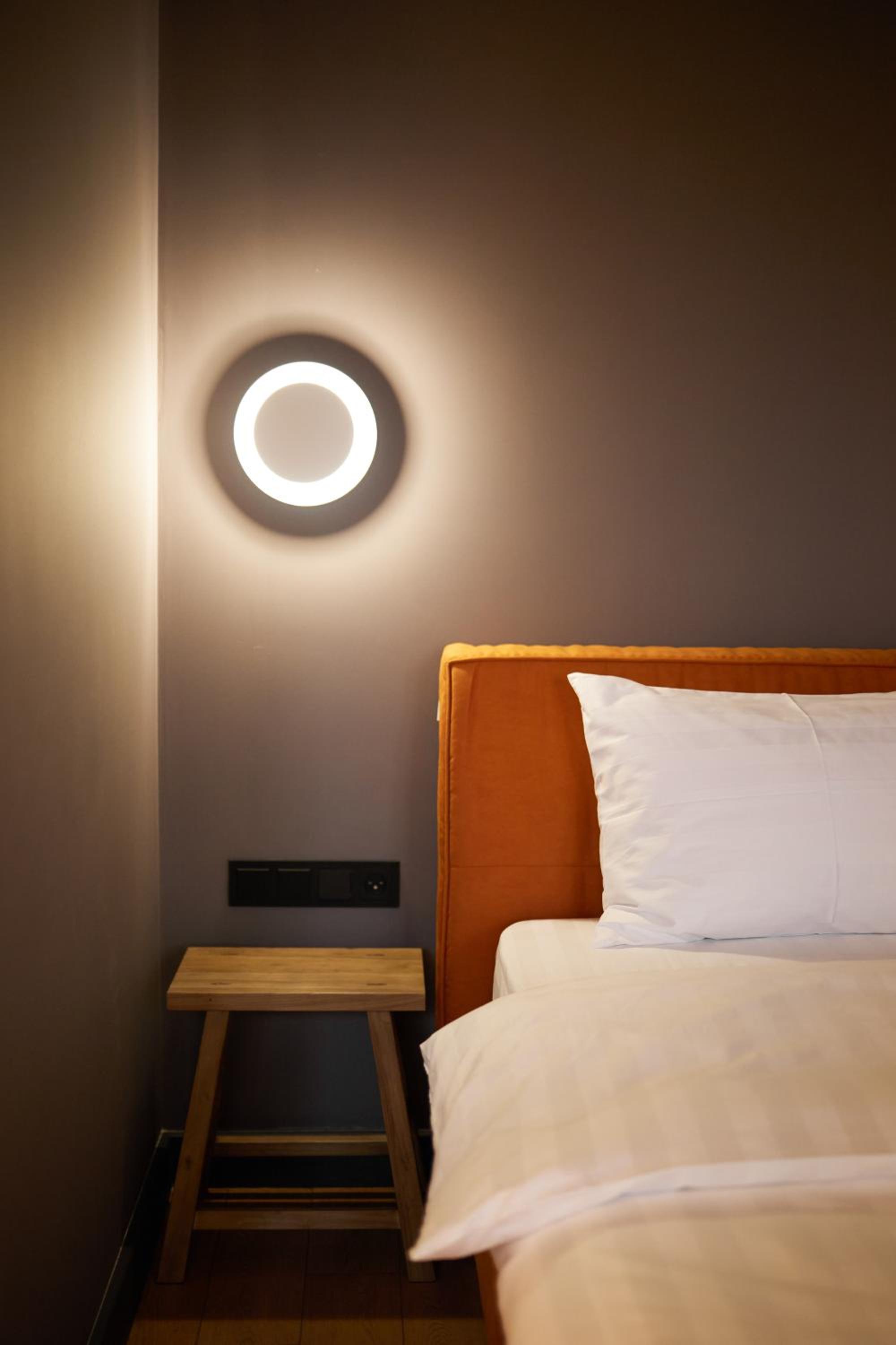 Deluxe King Room photo 3
