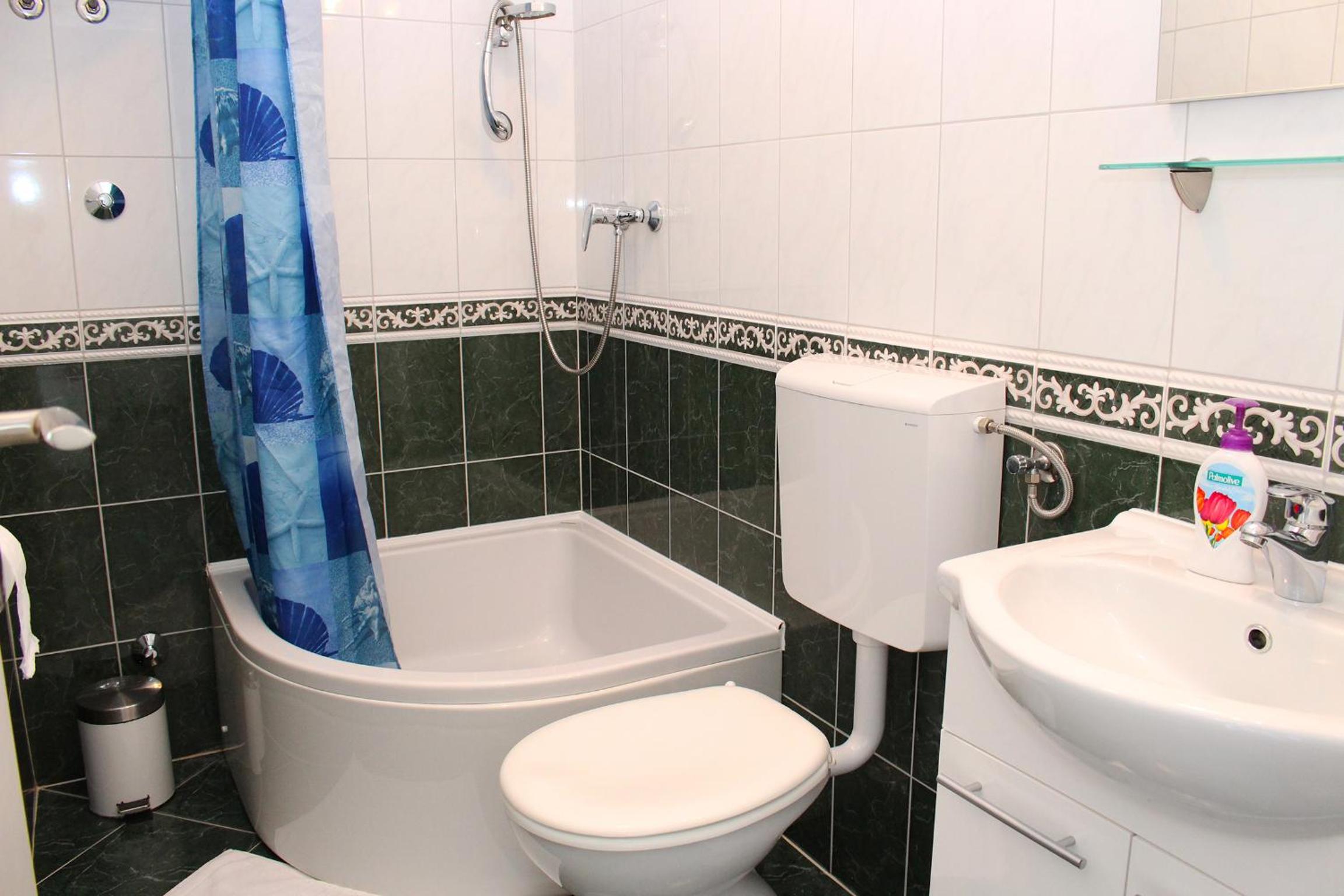 Studio with Terrace (3 Adults) - Photo 4