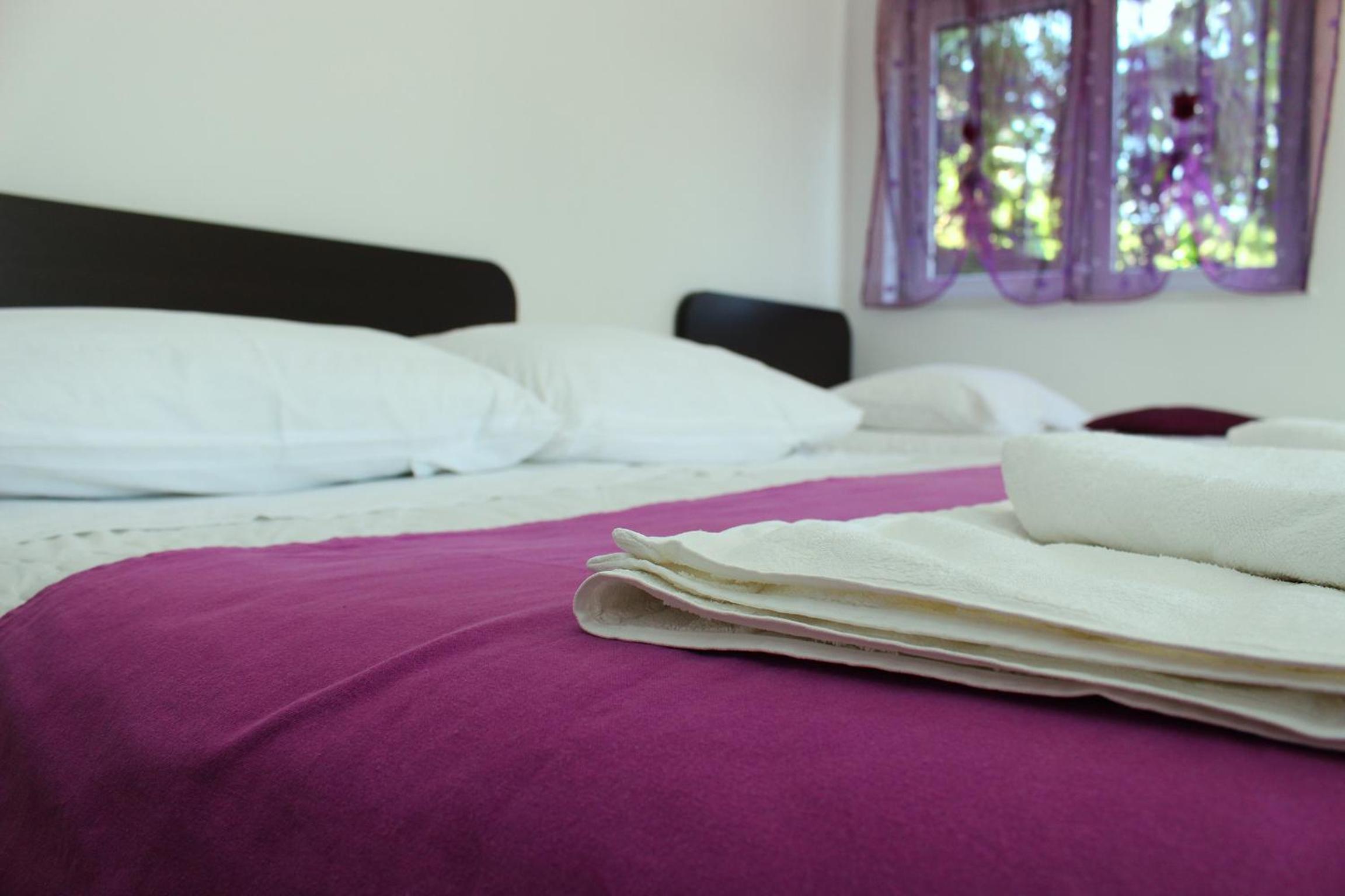 Studio with Terrace (3 Adults) - Photo 7