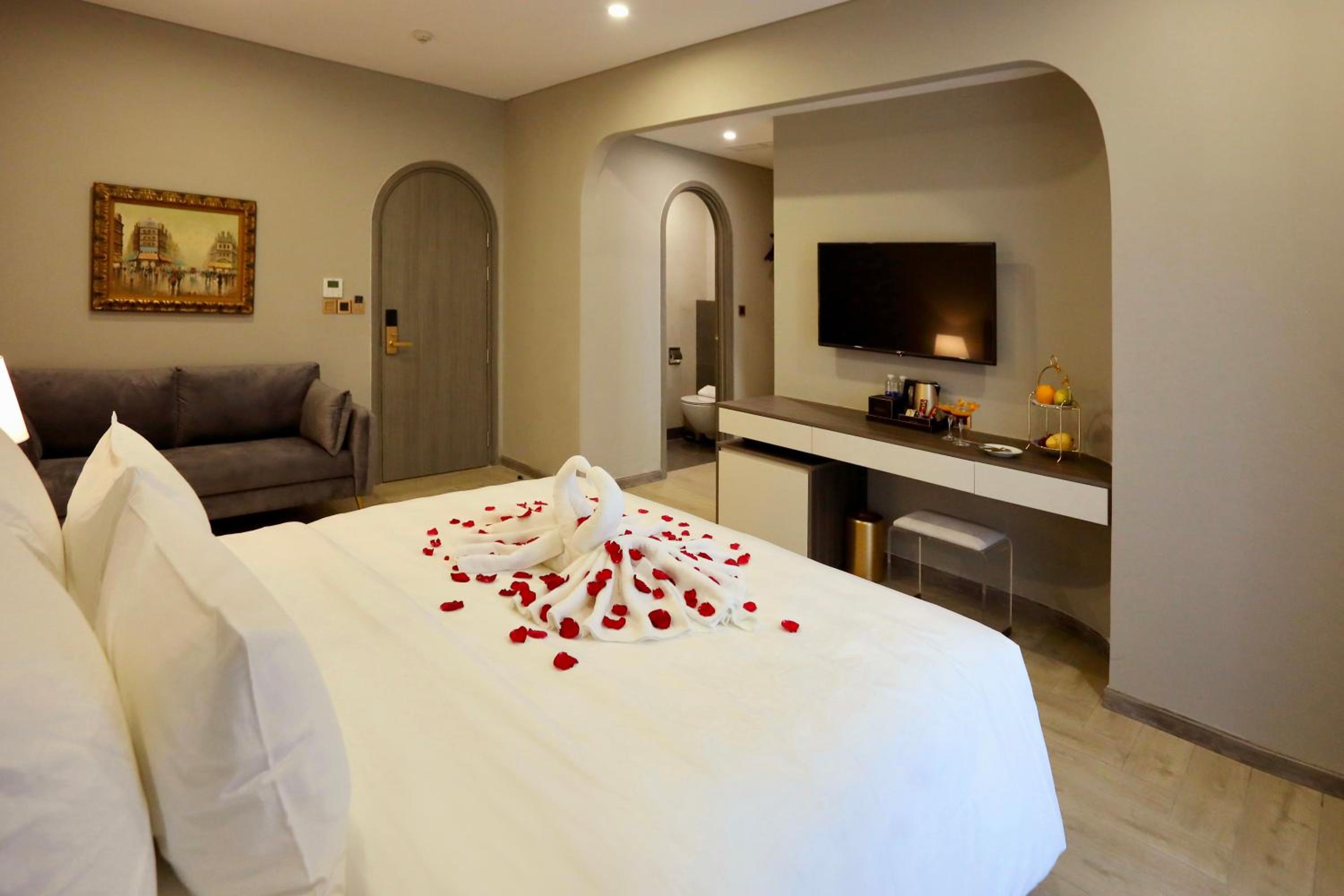 Premium King Room With Sea View And Balcony photo 1