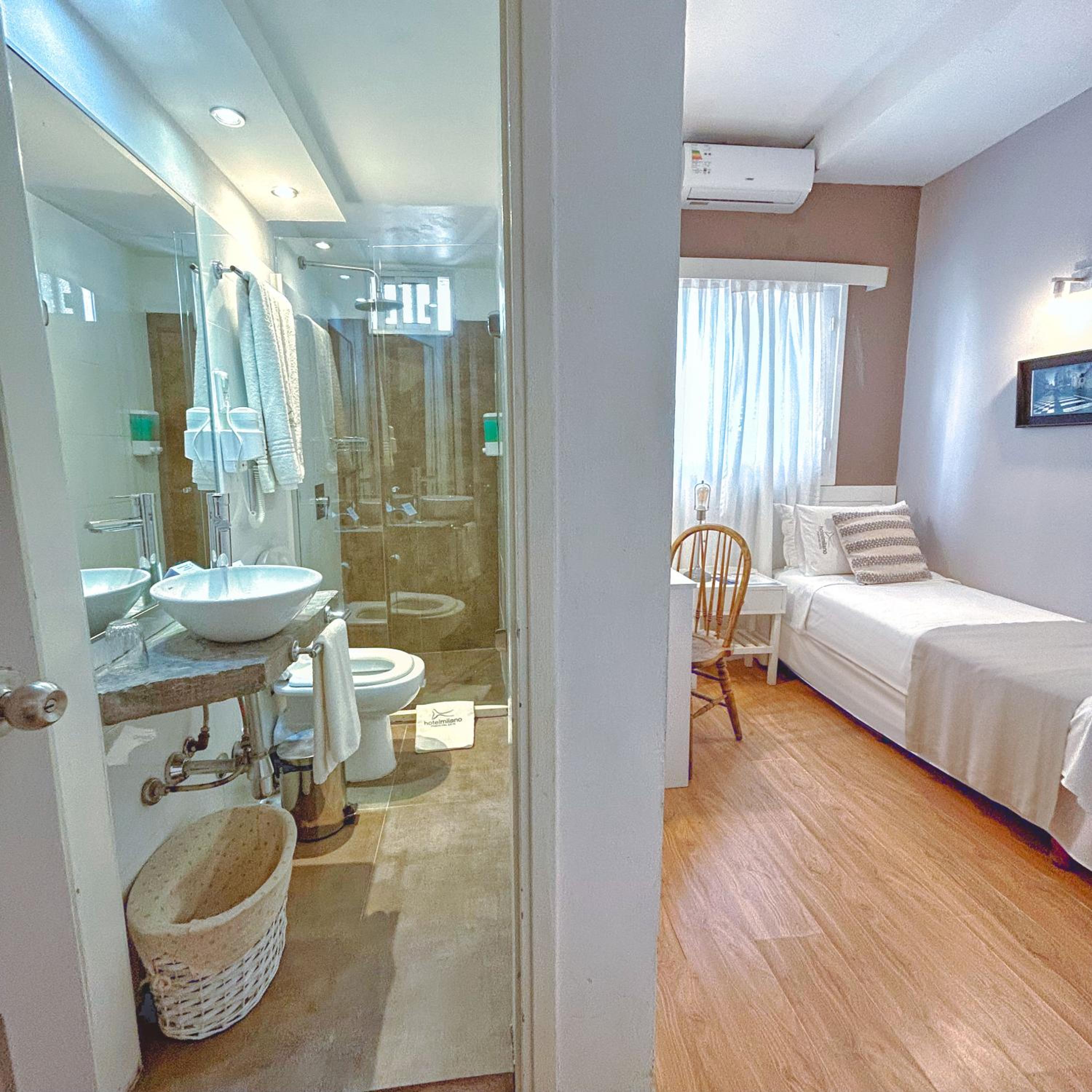 Standard Single Room photo 2