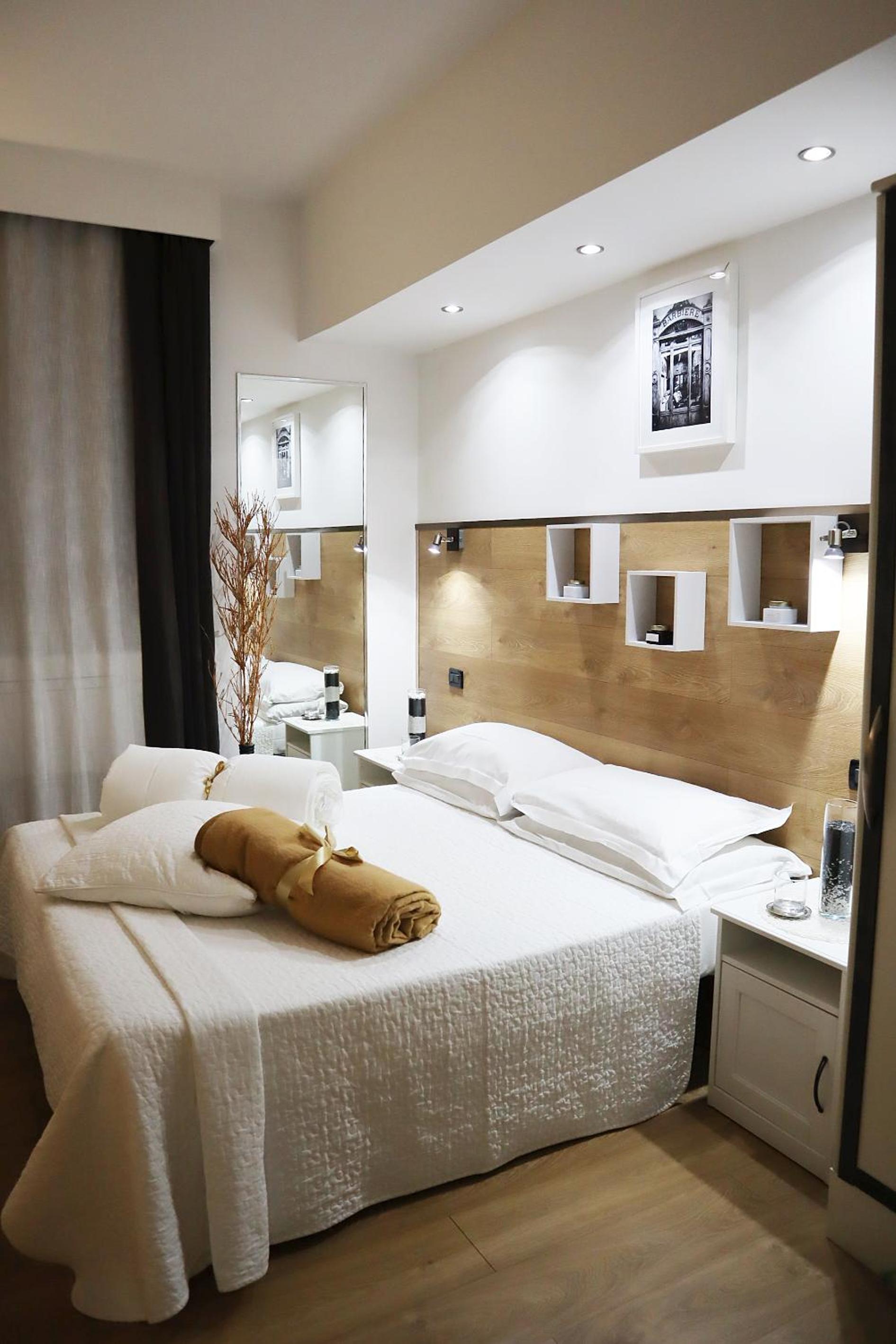 Classic Double Room - Photo 1