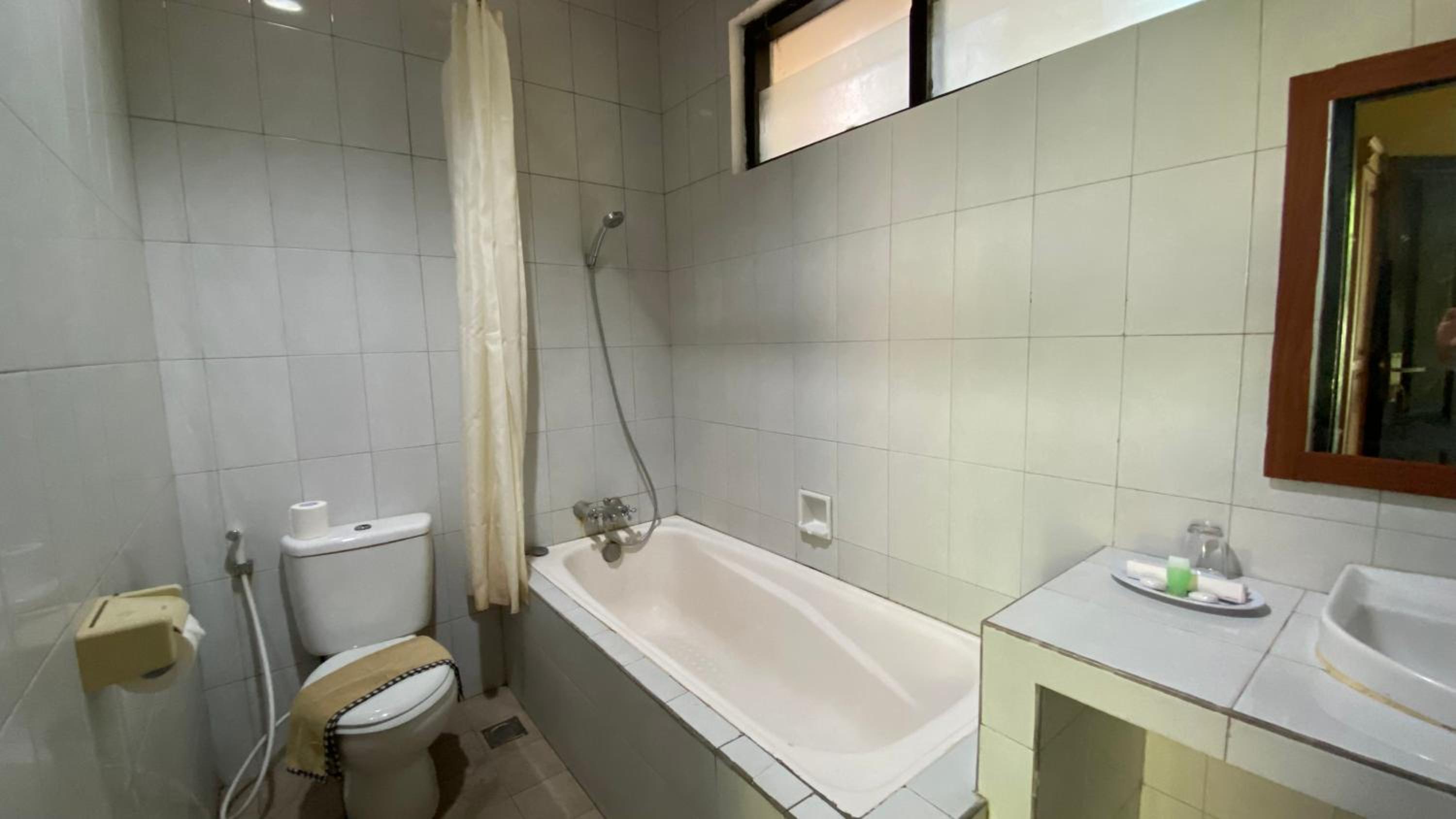 Superior Double or Twin Room - Photo 7