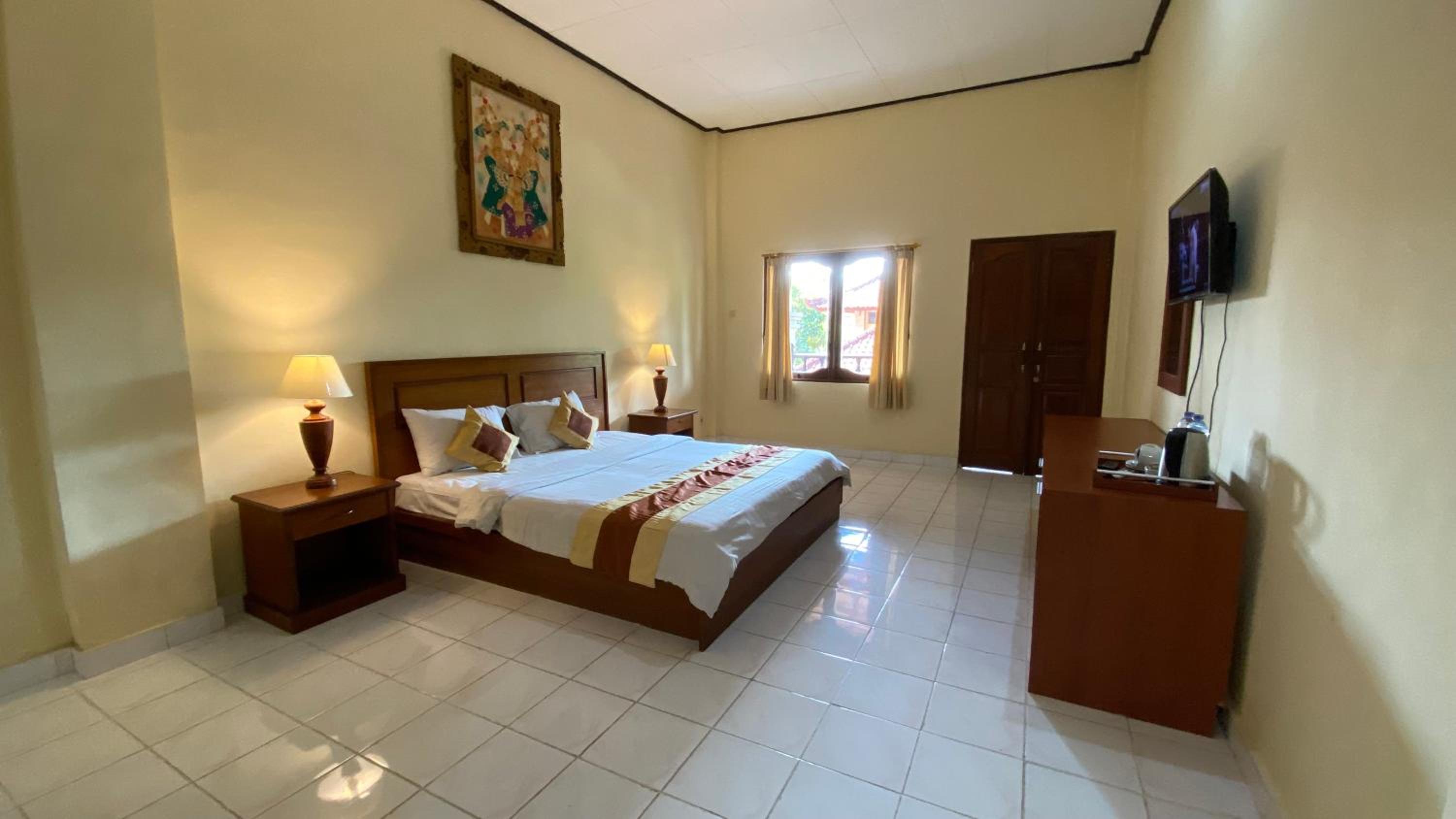 Deluxe Double or Twin Room - Photo 10