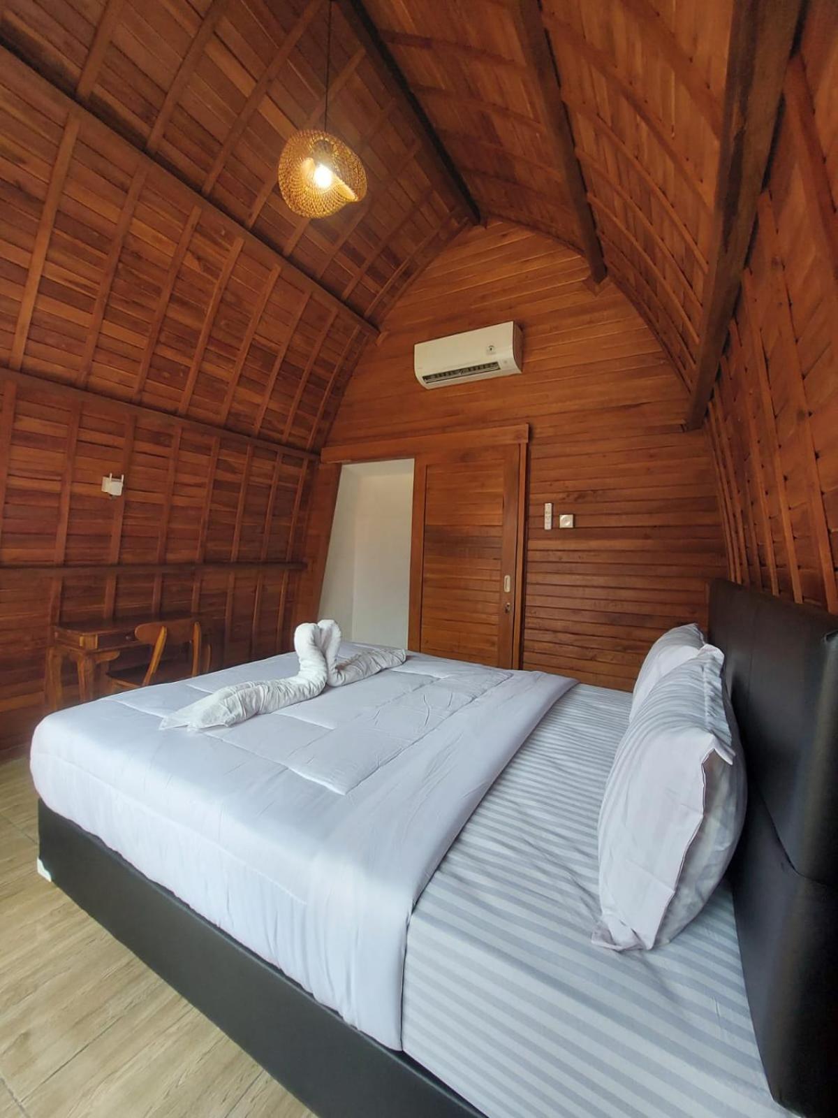 One-Bedroom Bungalow photo 3