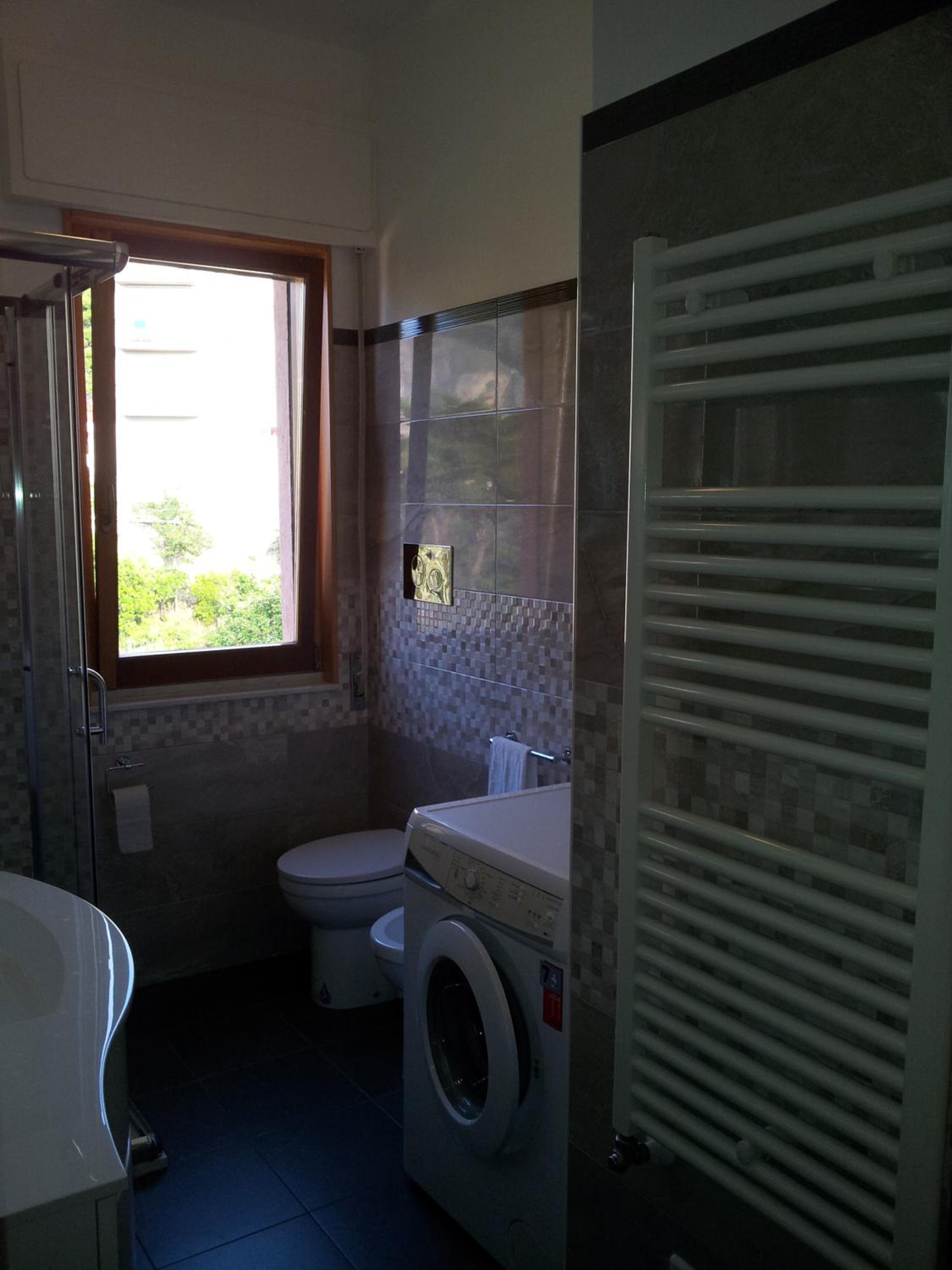 Two-Bedroom Apartment with Terrace - Photo 22