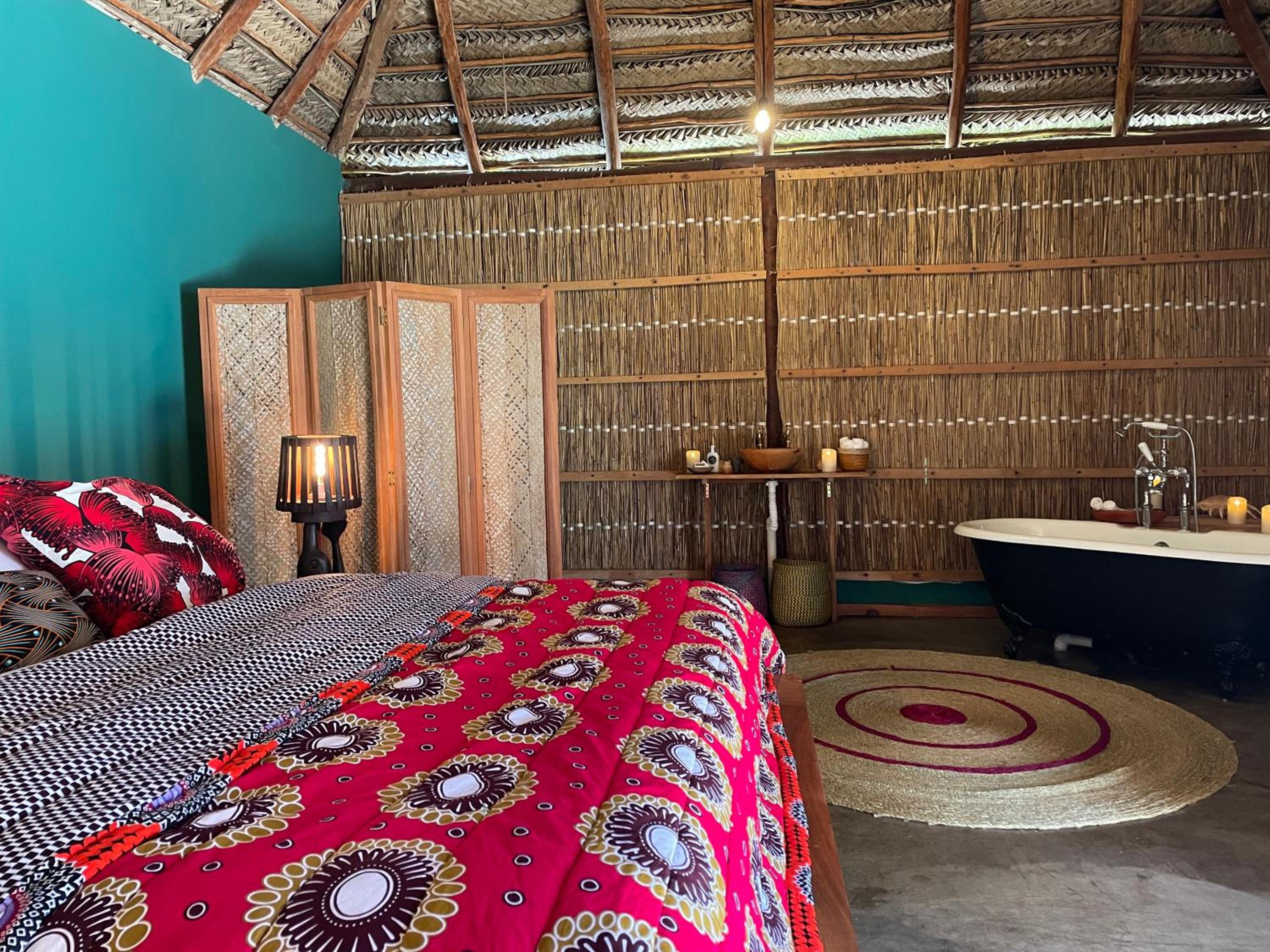 Deluxe Double Room with Bath photo 1