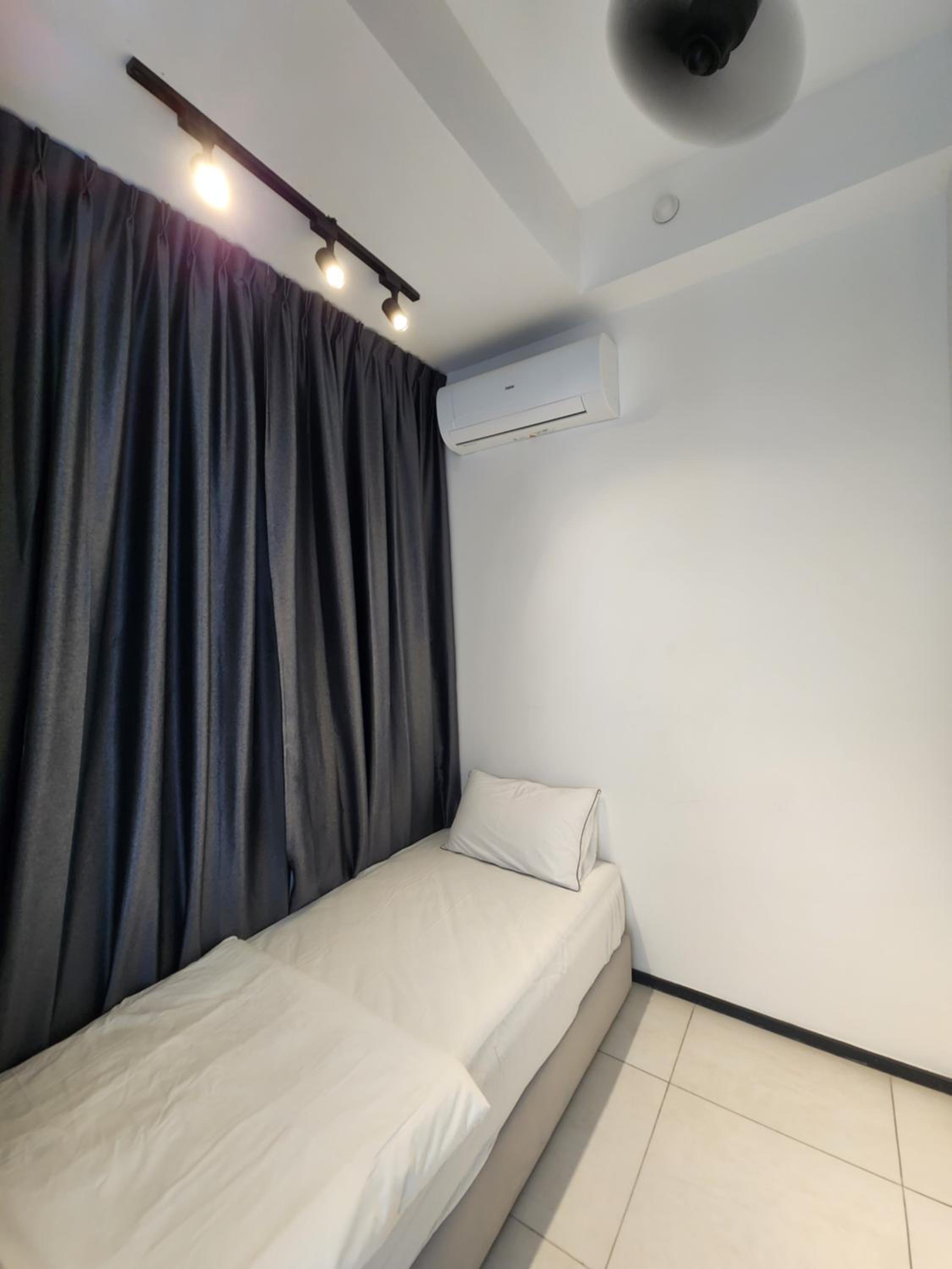 Three-Bedroom Apartment photo 3