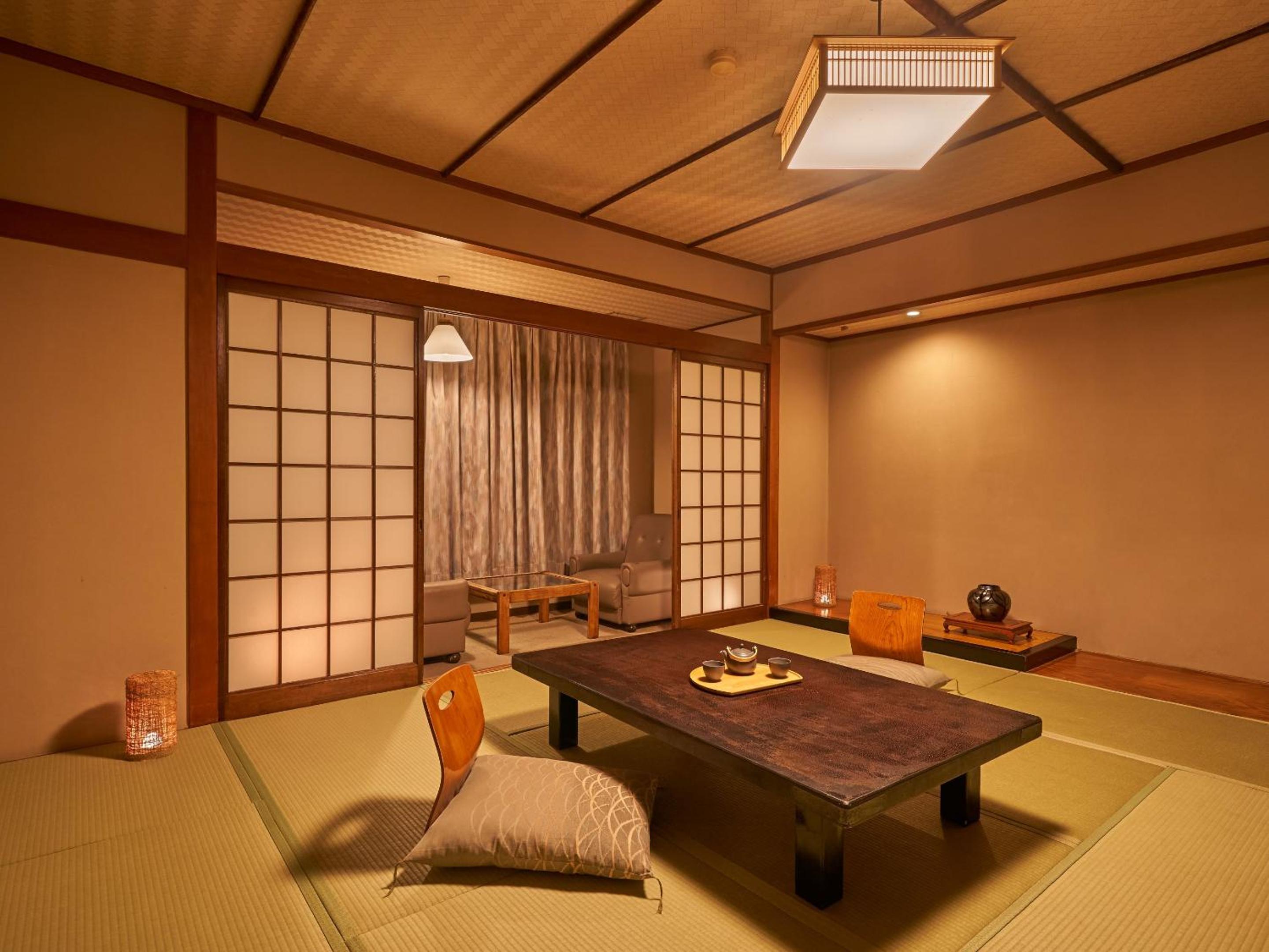 Standard Japanese-Style Room photo 1