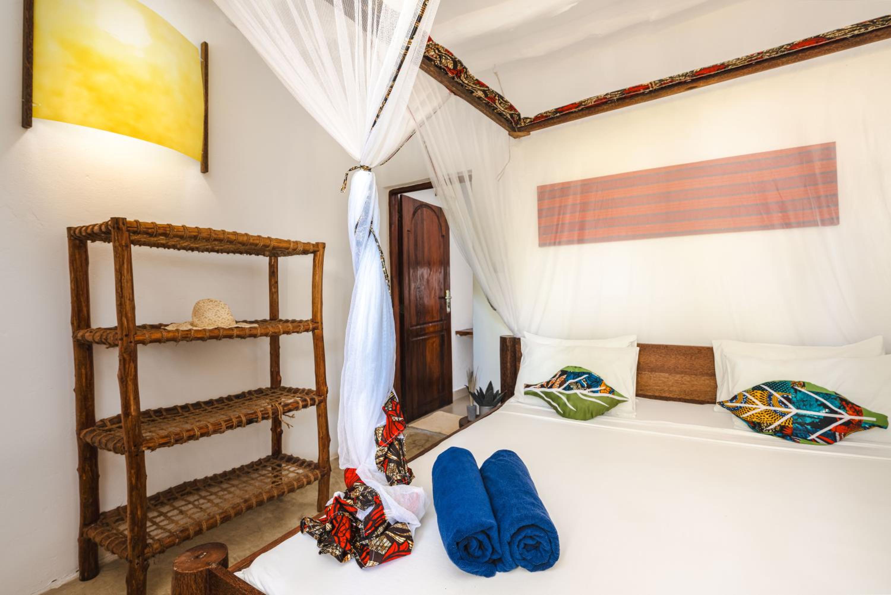 Double Room with Terrace - Photo 8