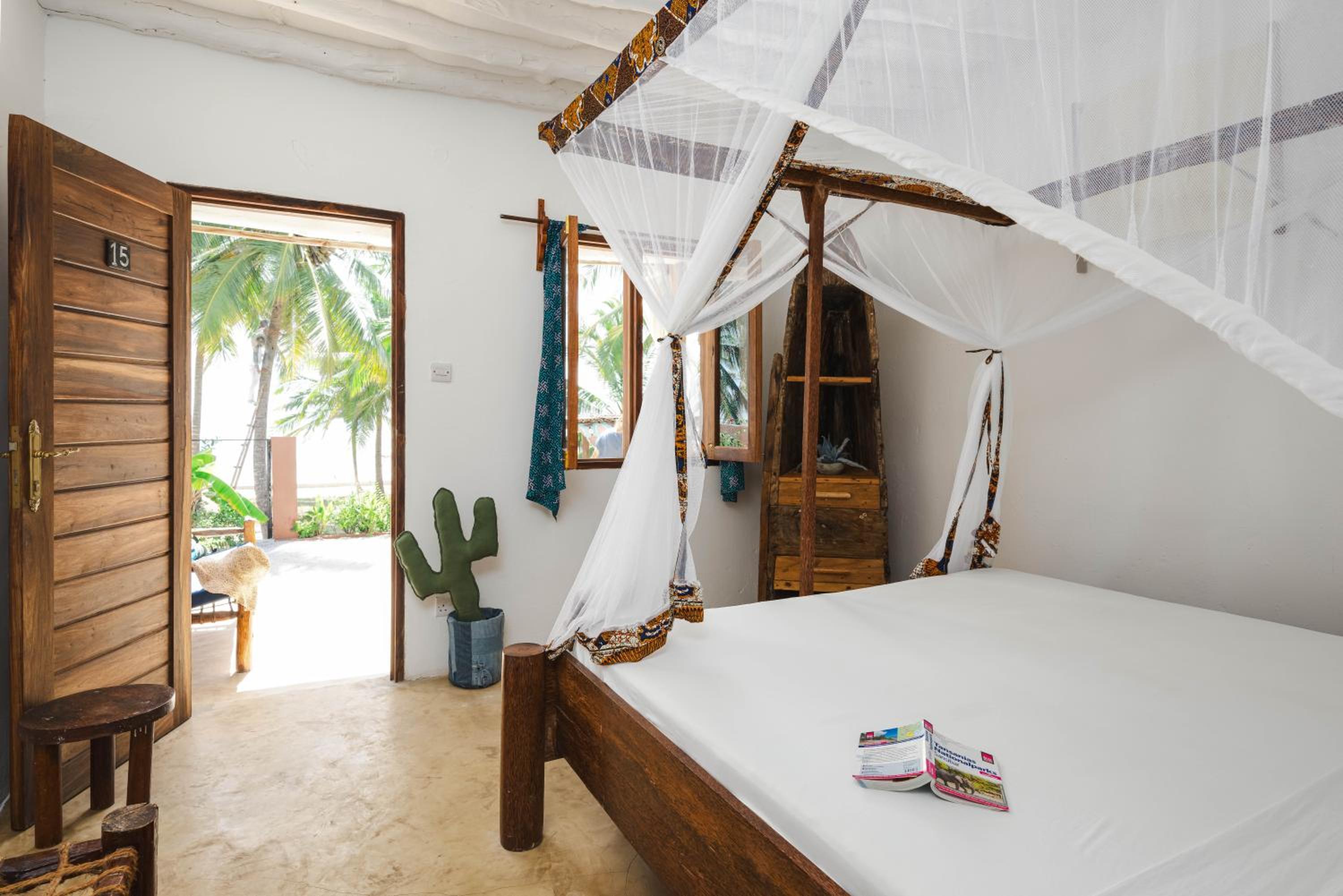 Double Room with Terrace - Photo 11