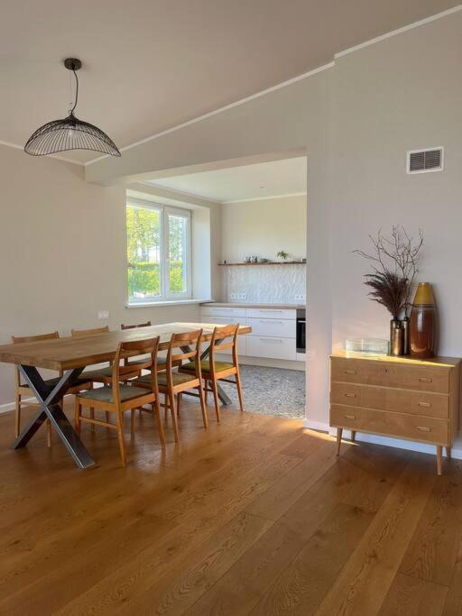 Four-Bedroom House photo 1
