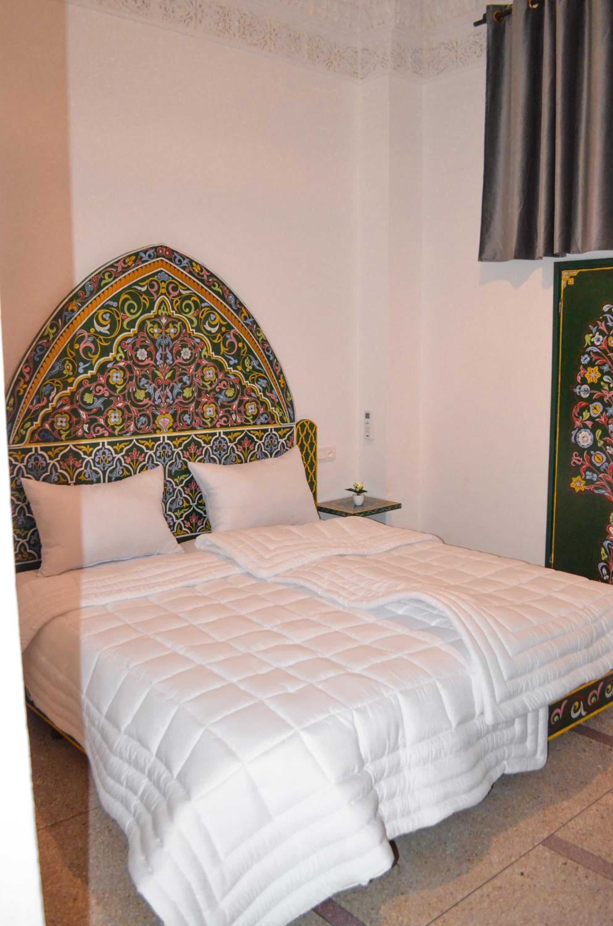 Double or Twin Room with Bathroom