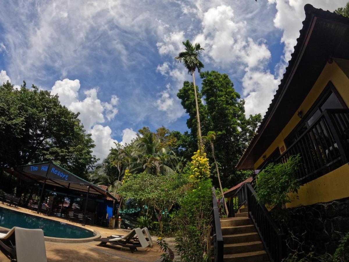 Double Room with Pool View - Photo 7