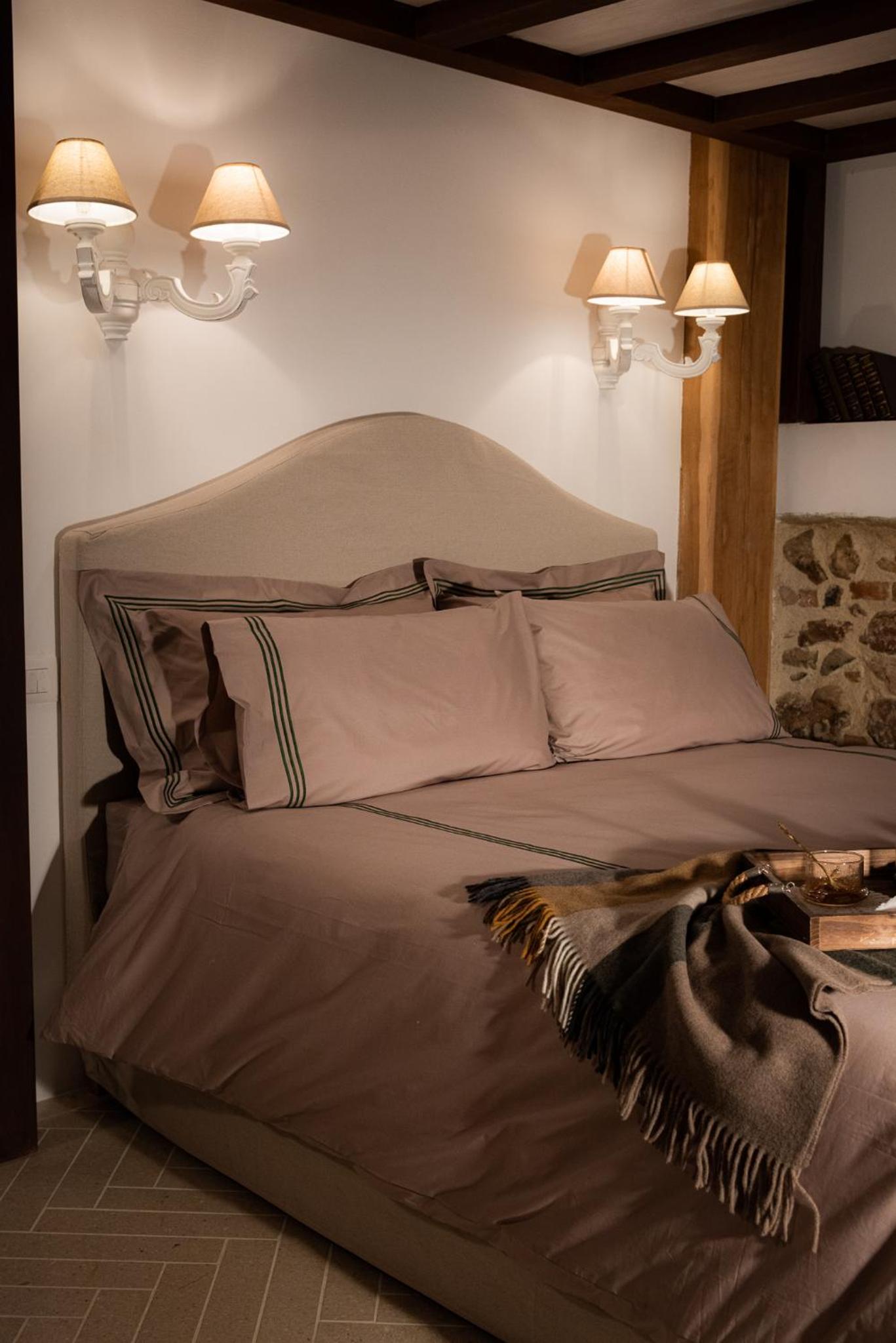 Superior King Room photo 3