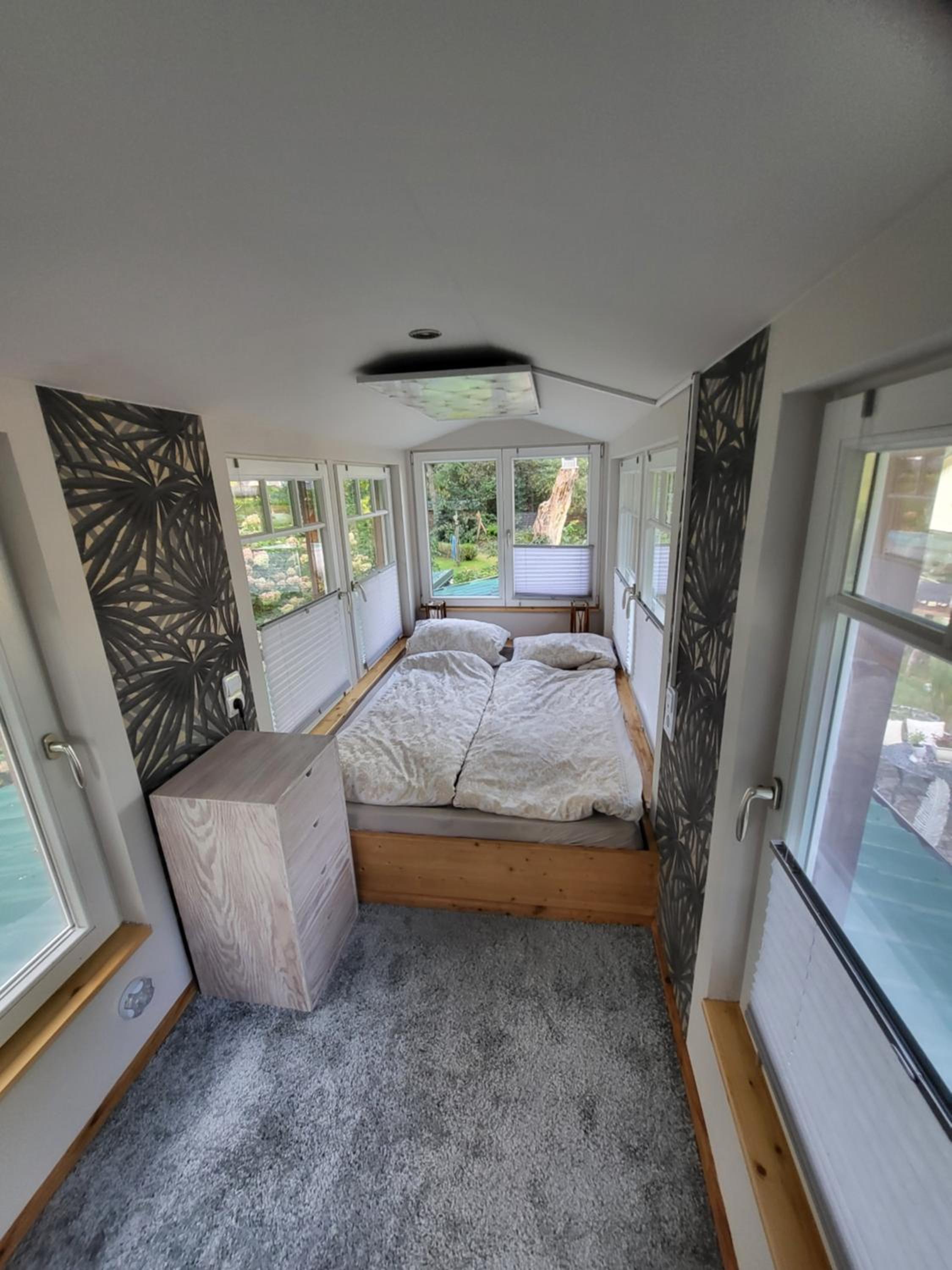 One-Bedroom House photo 3