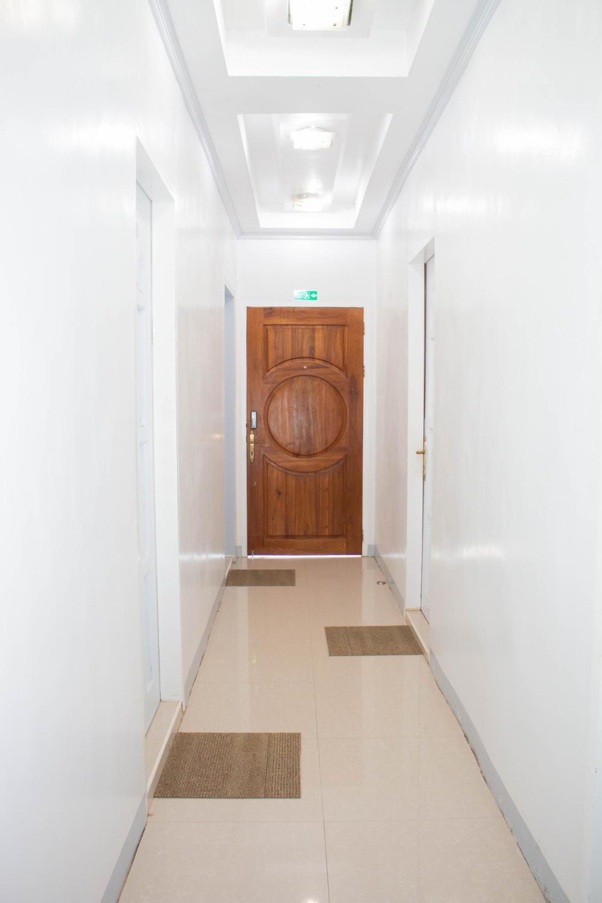 Deluxe Double Room (2 Adults + 1 Child) - Photo 72