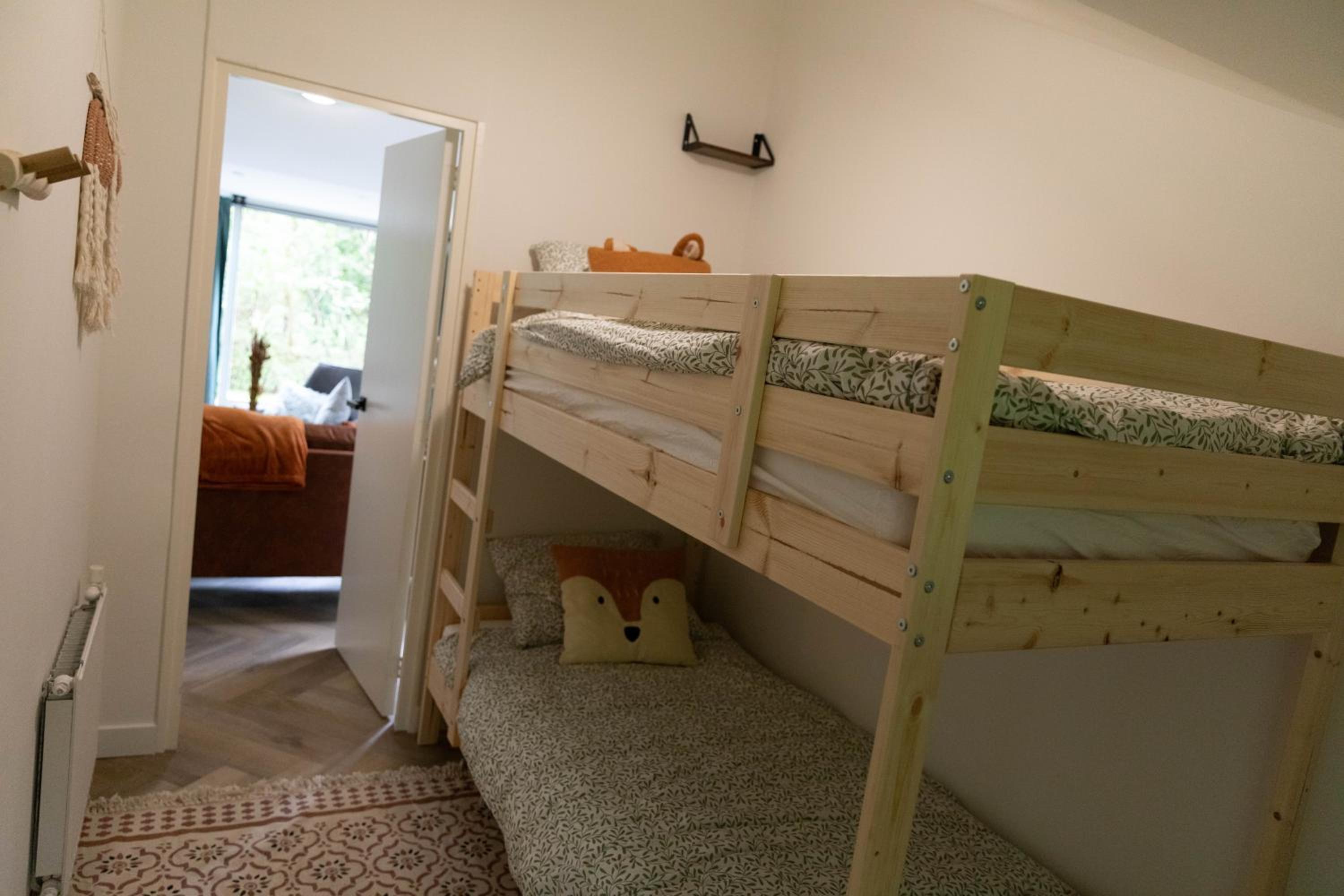 Three-Bedroom House photo 3