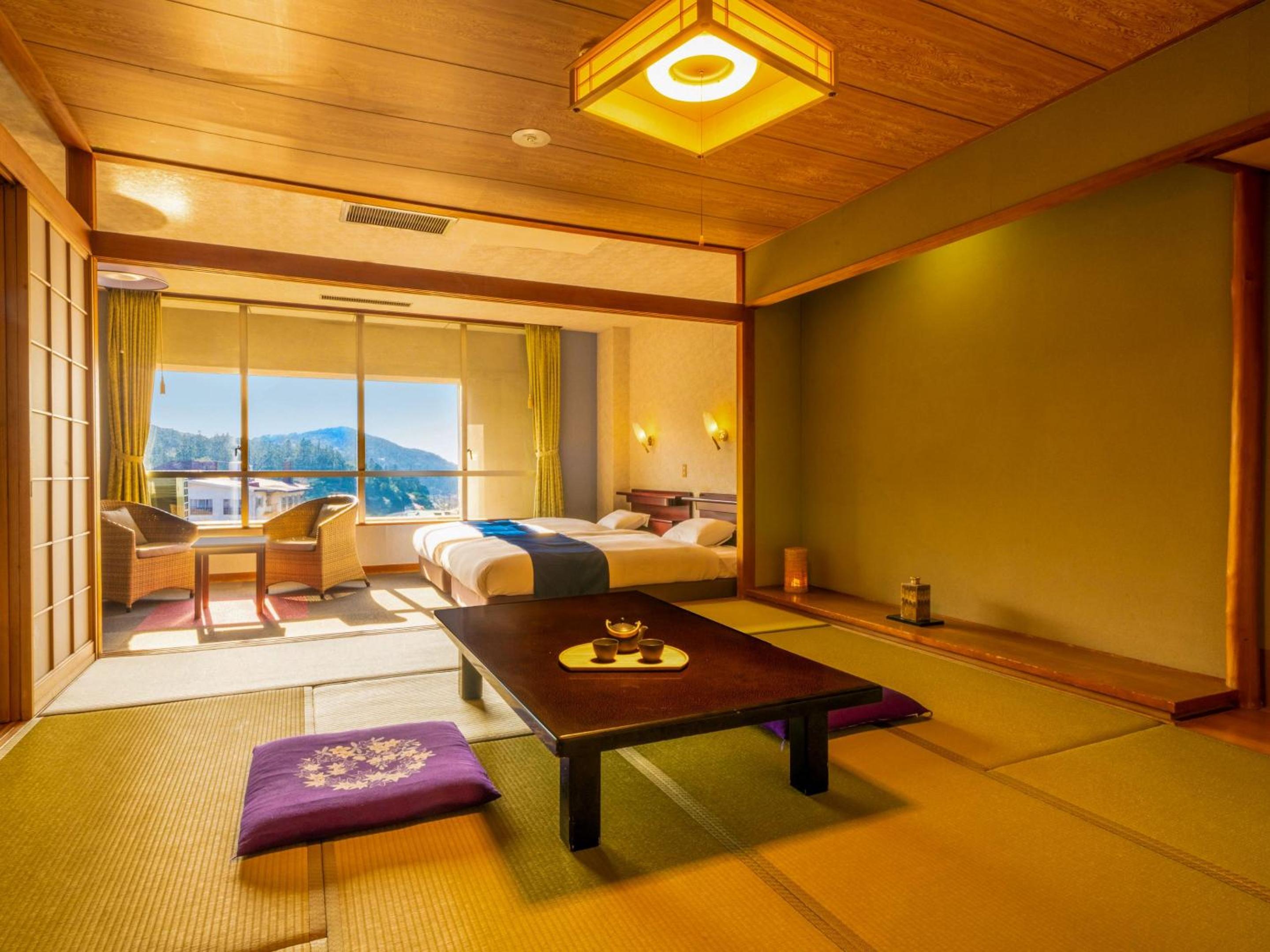 Standard Japanese-Western-Style-Room holds 5 people - Indoor Bath - Non-Smoking - Photo 2