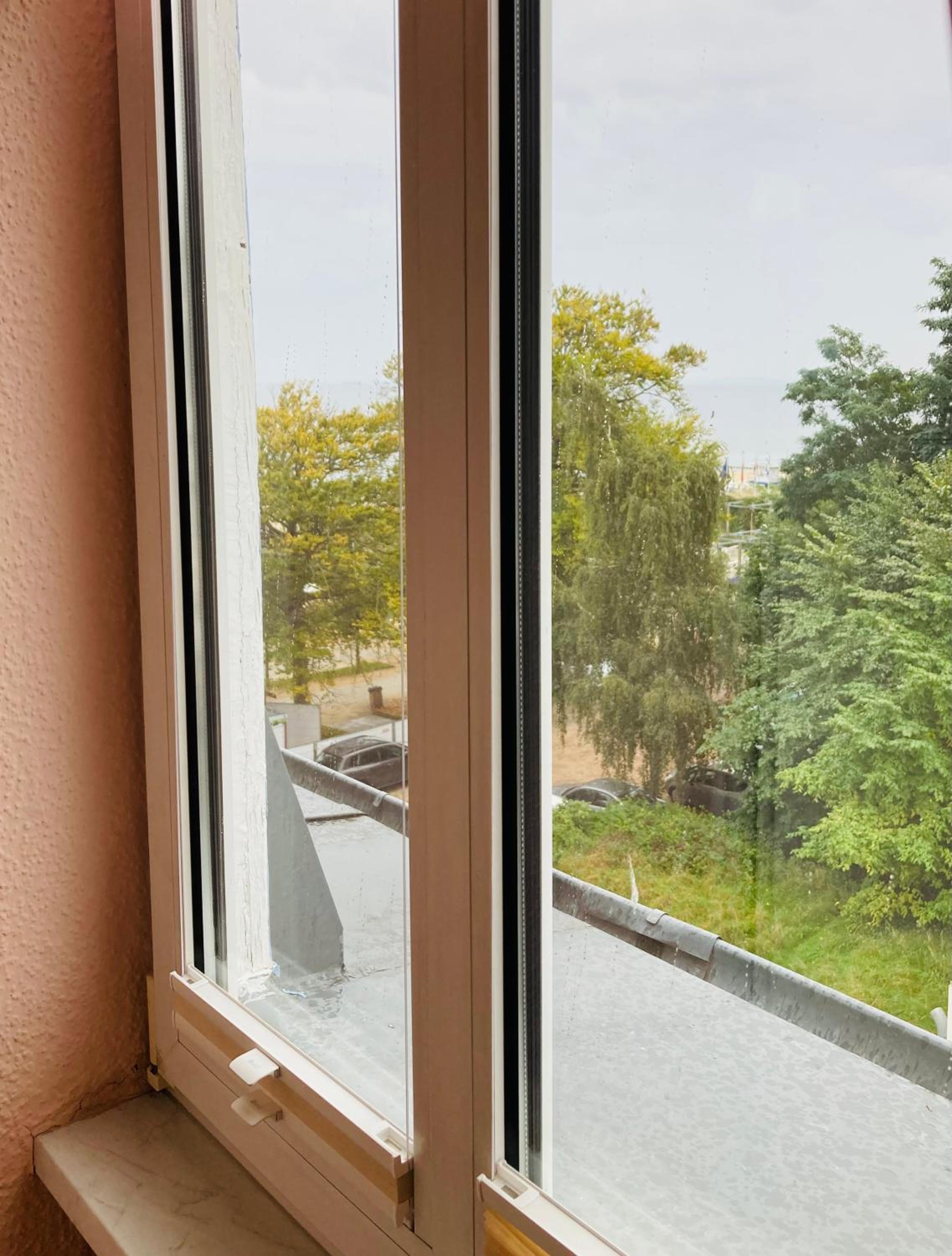 Double Room with Side Sea View thumbnail 6