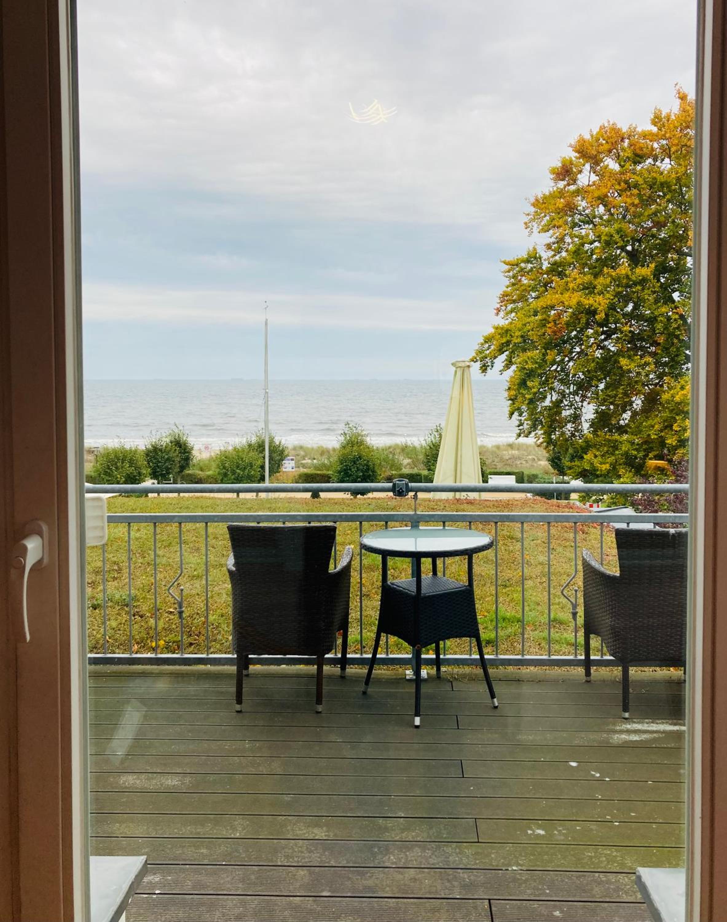 Junior Suite with Sea View and Balcony