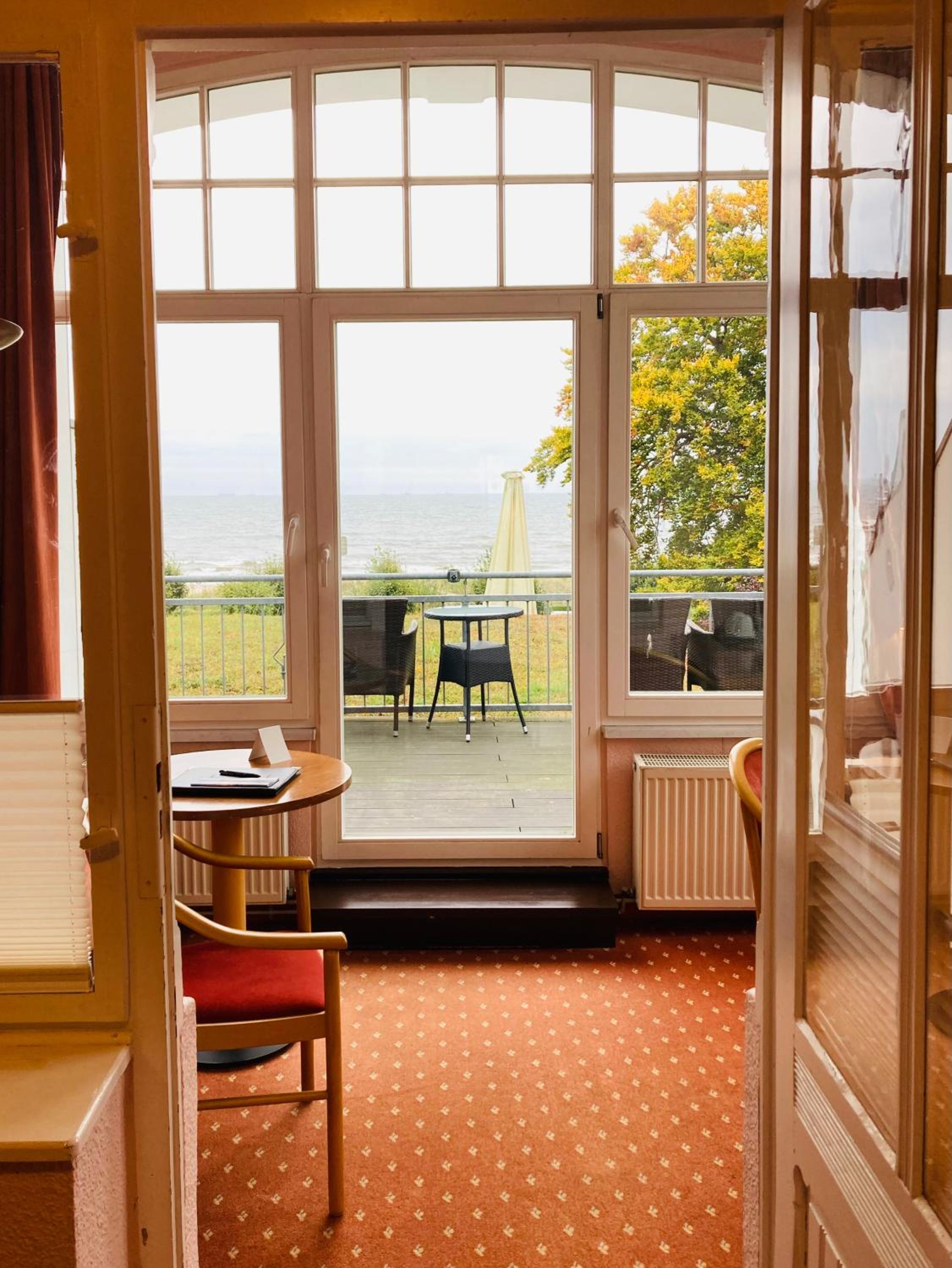 Junior Suite with Sea View and Balcony