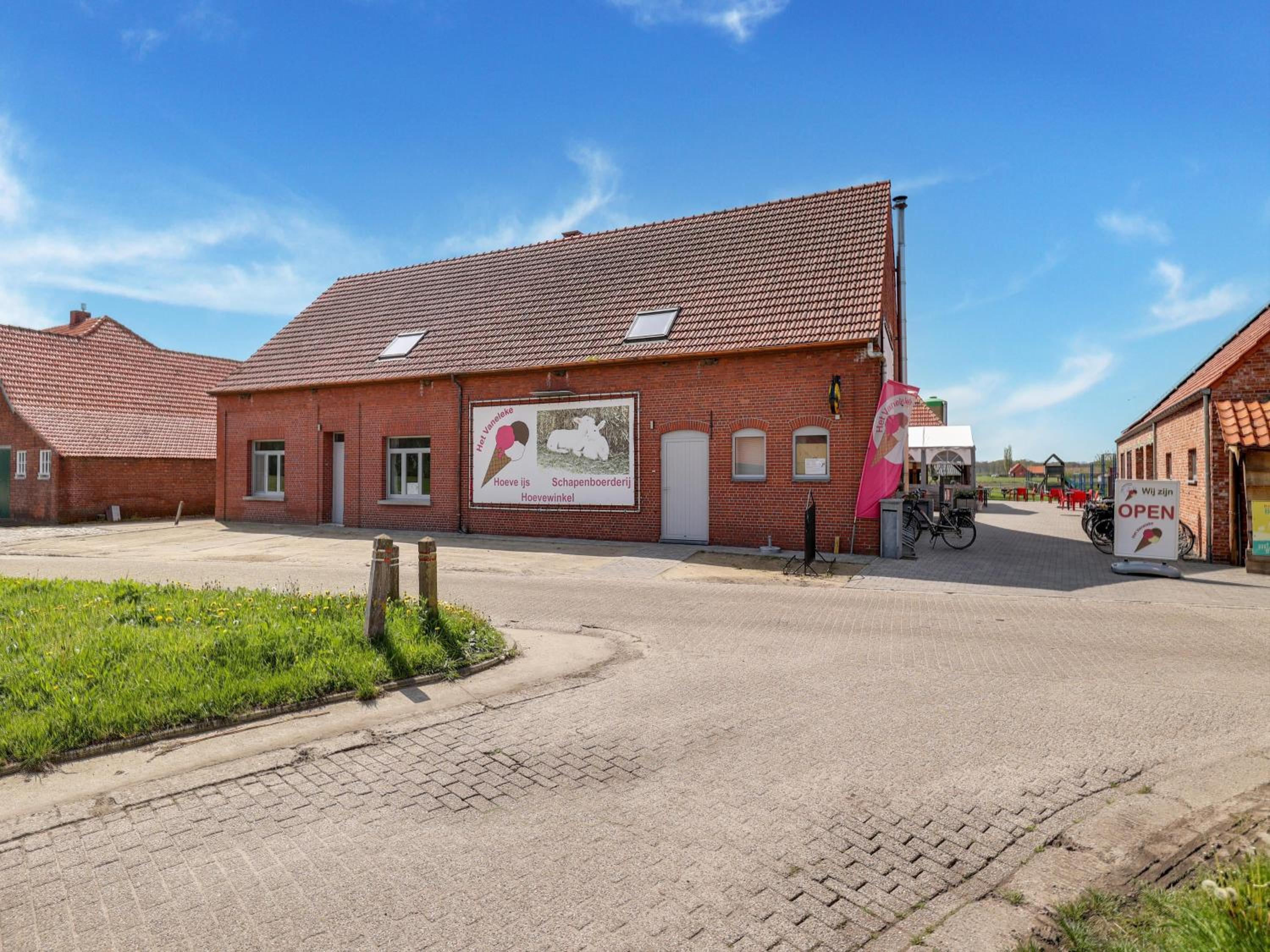 Three-Bedroom House photo 1