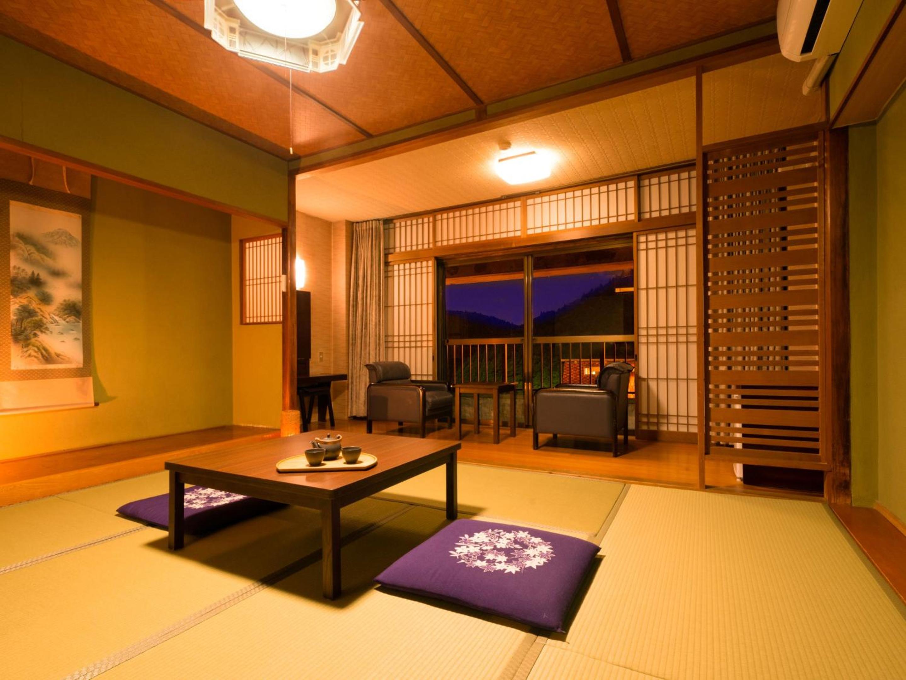 Economy Japanese-Style-Room - Shared Bathroom - Non-Smoking - Photo 1