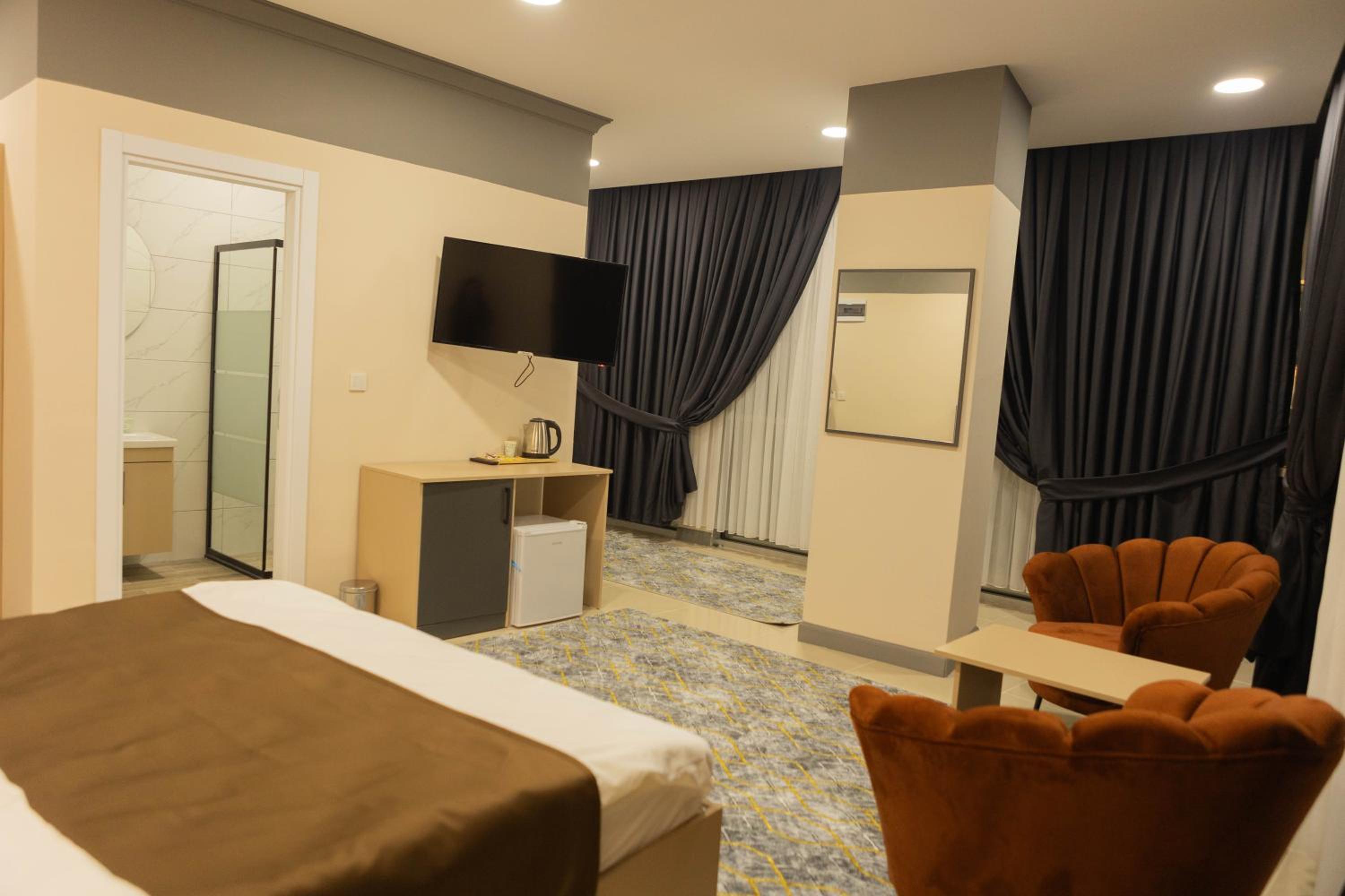 Deluxe Double Room - Photo 4