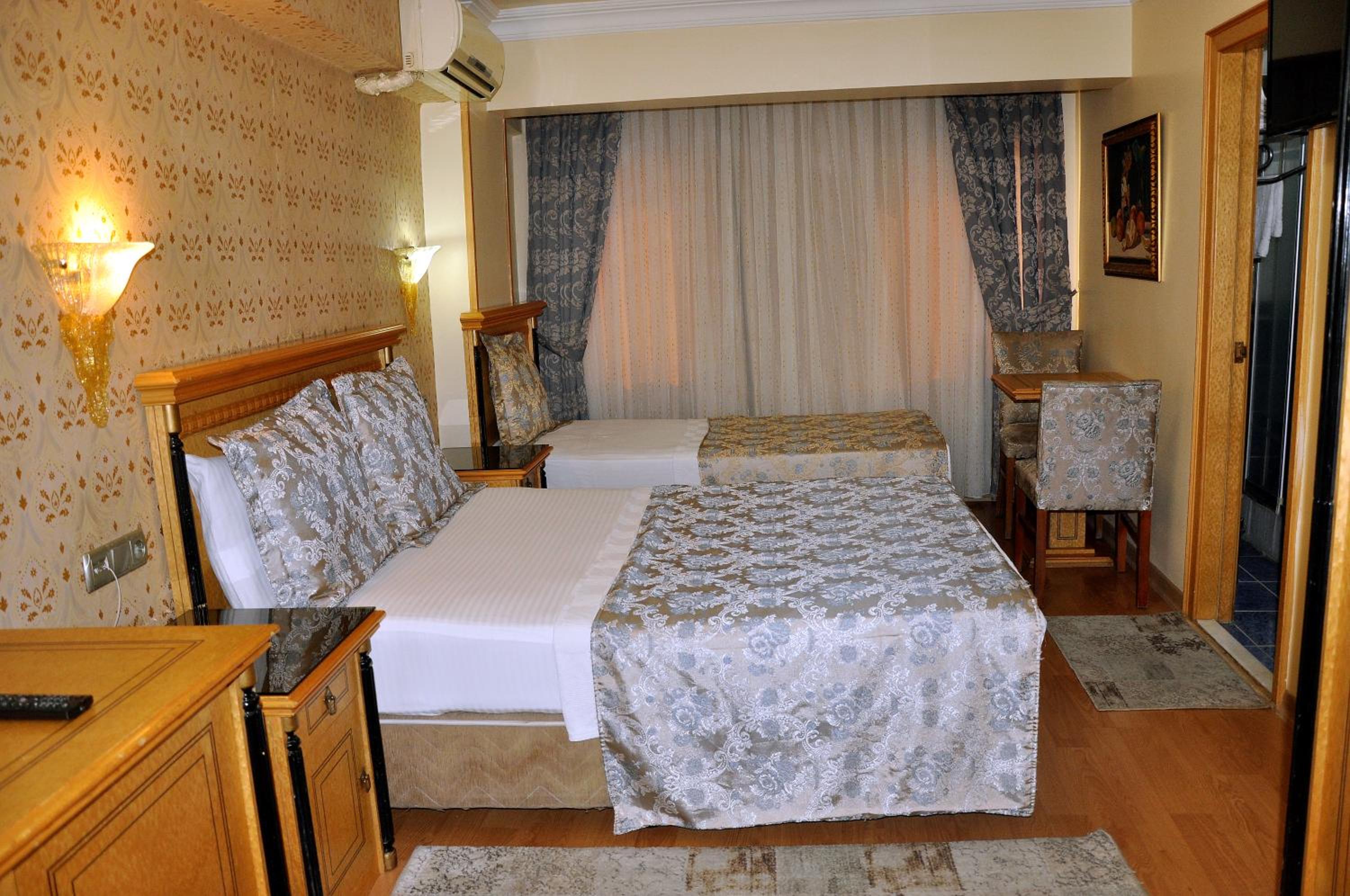 Standard Triple Room photo 3
