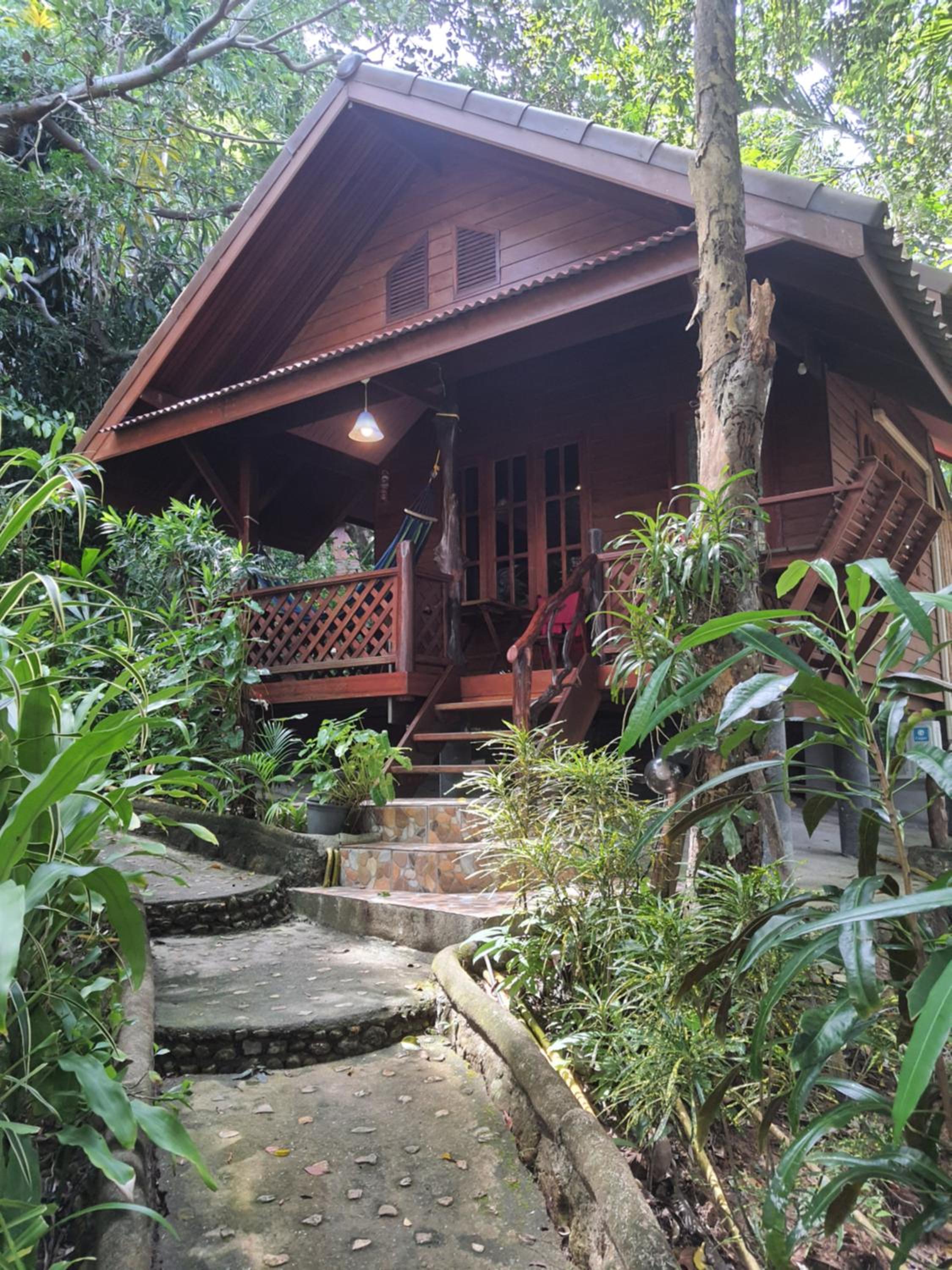 Deluxe Bungalow with Sea View - AC Room photo 3