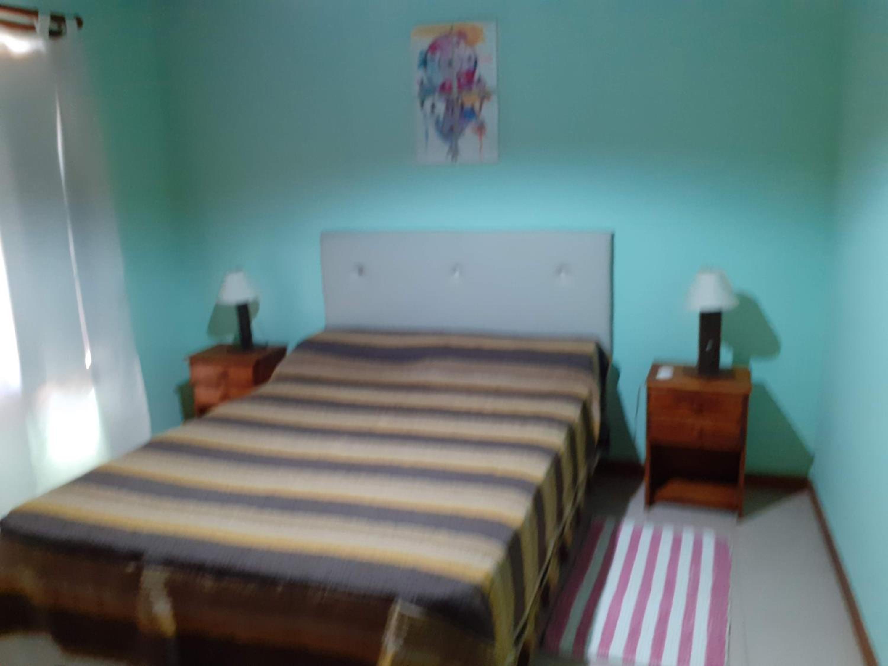 Six-Bedroom House photo 1