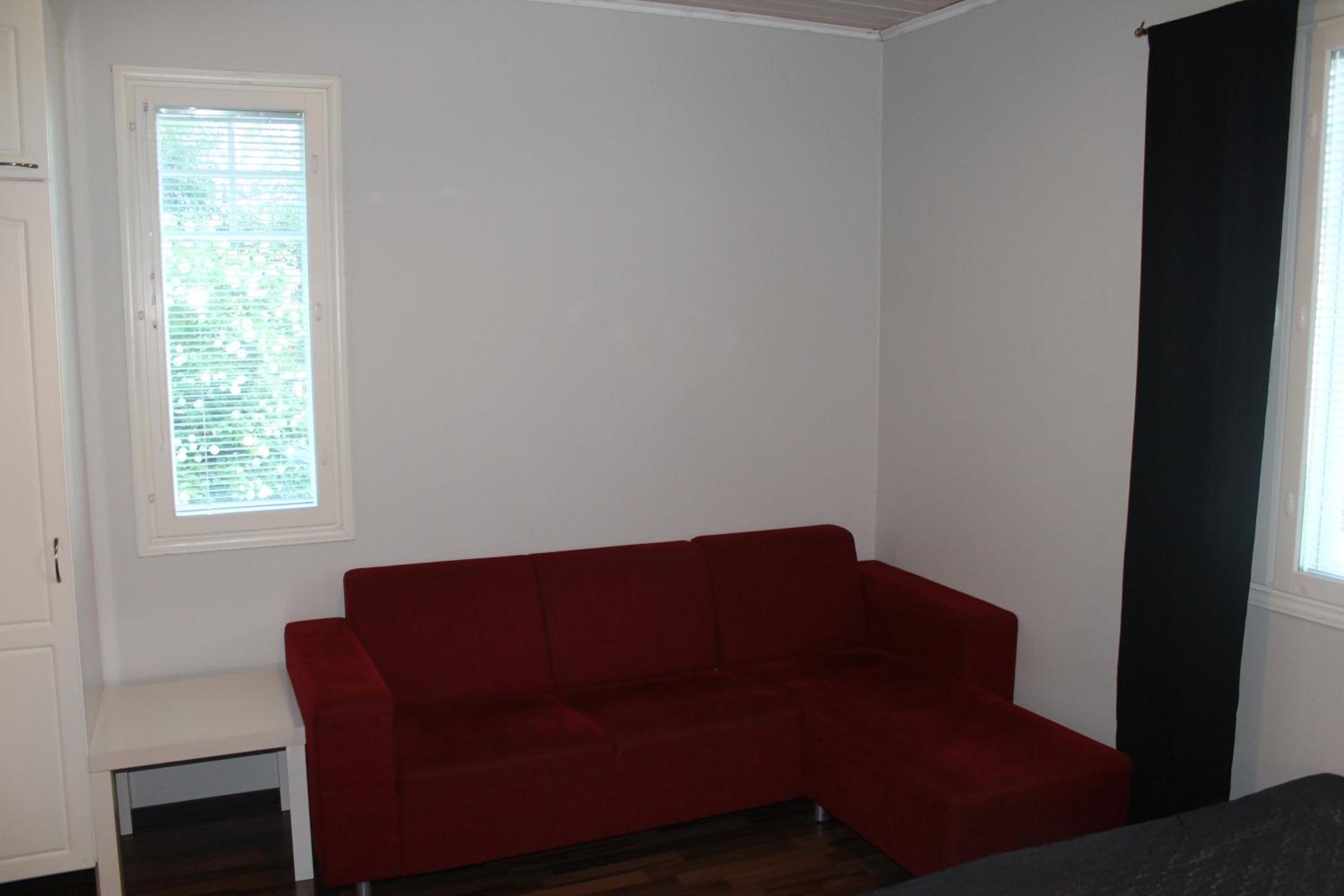 One-Bedroom Apartment - Photo 1