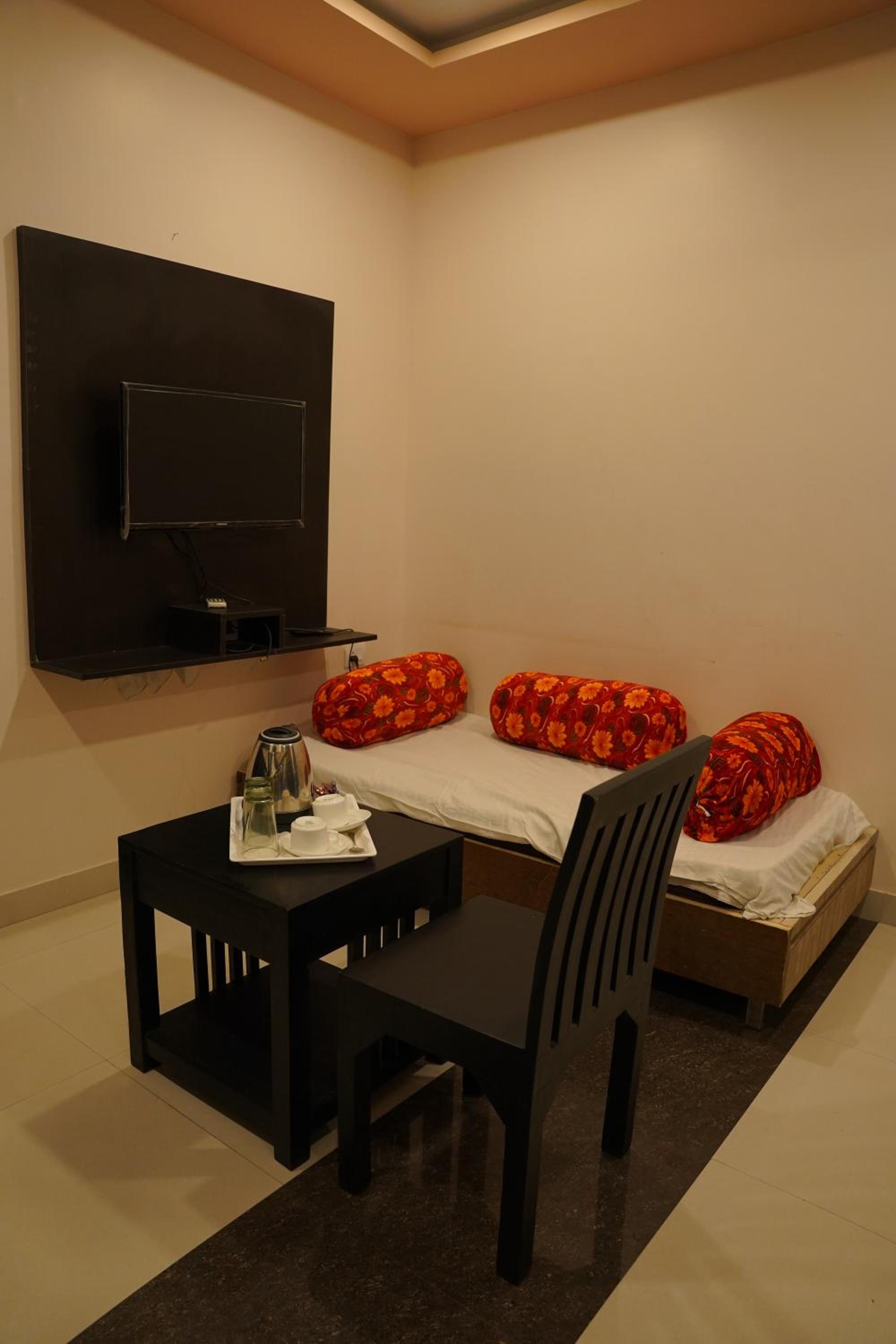 Deluxe Triple Room photo 3