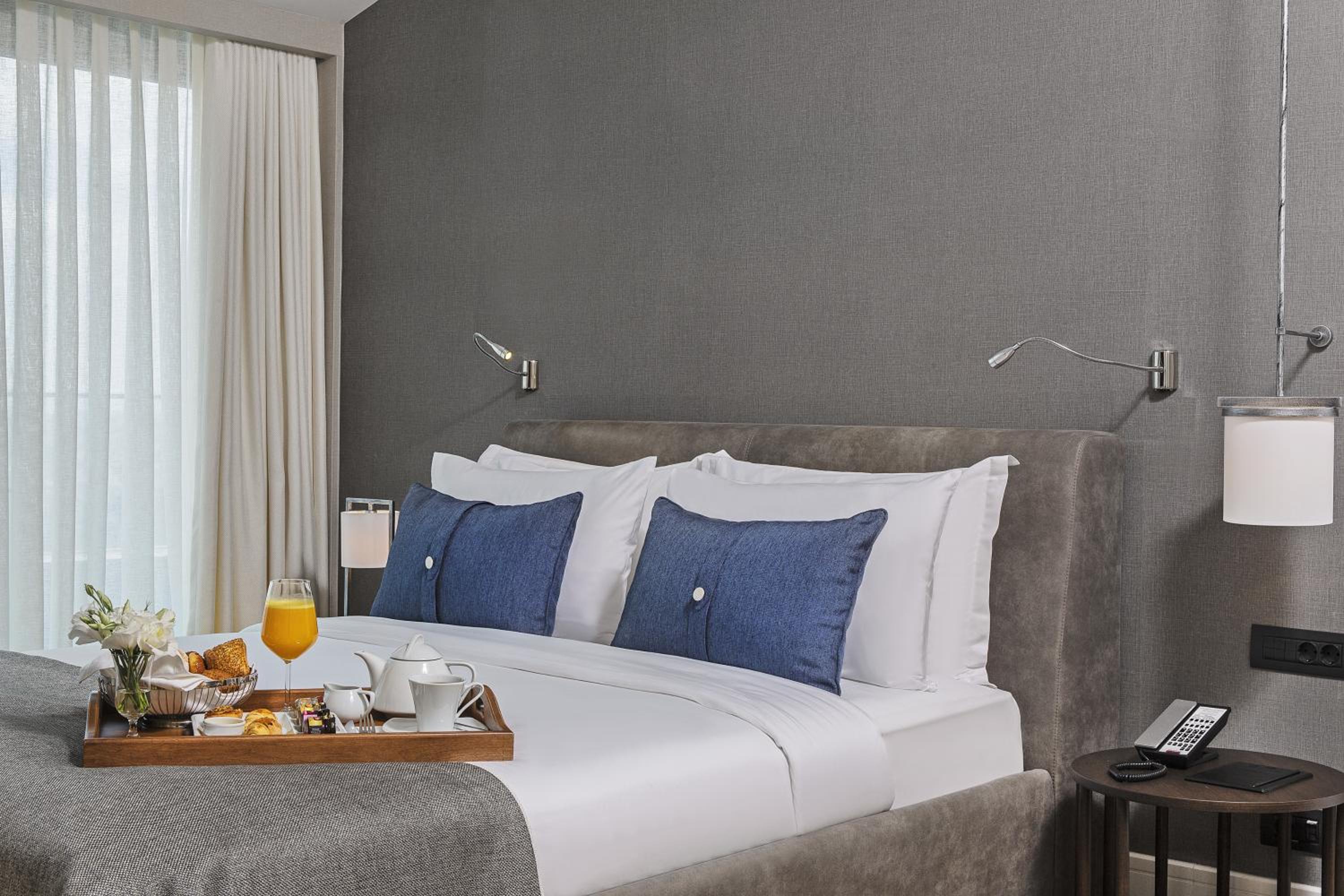 Golden Horn Suite with Bosphorus View photo 1