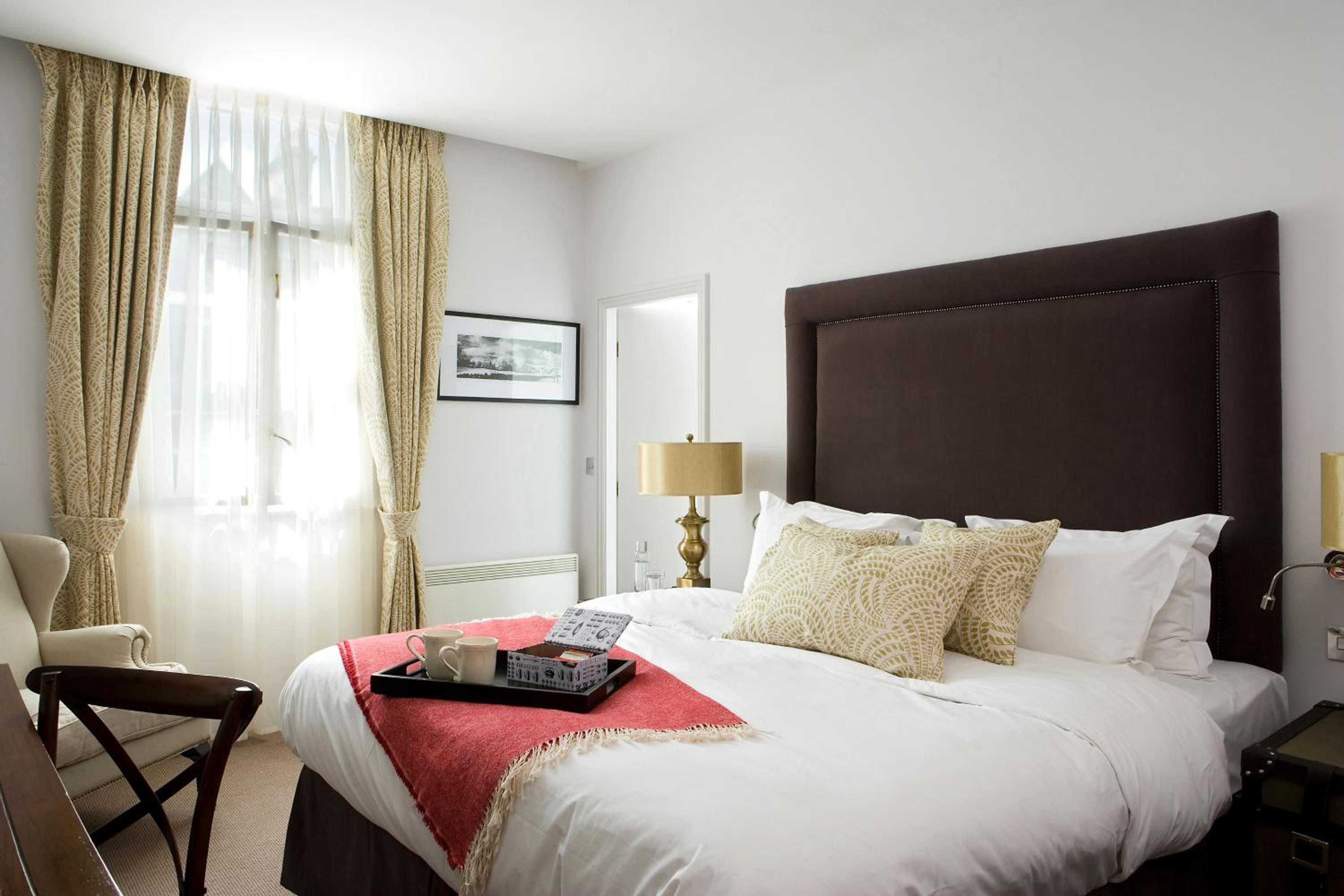 Deluxe King Room photo 3