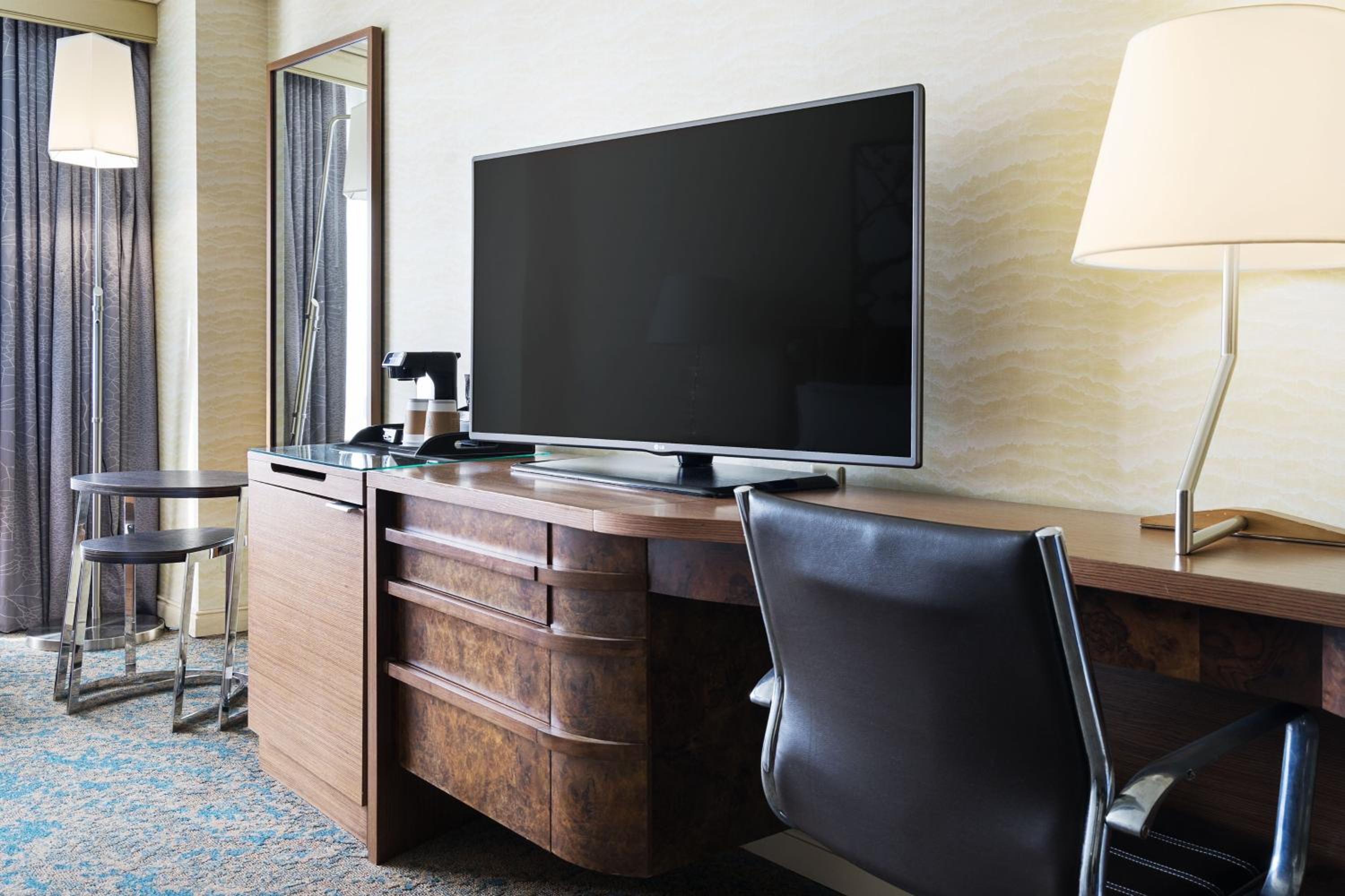Traditional Room with Two Double Beds - Photo 2