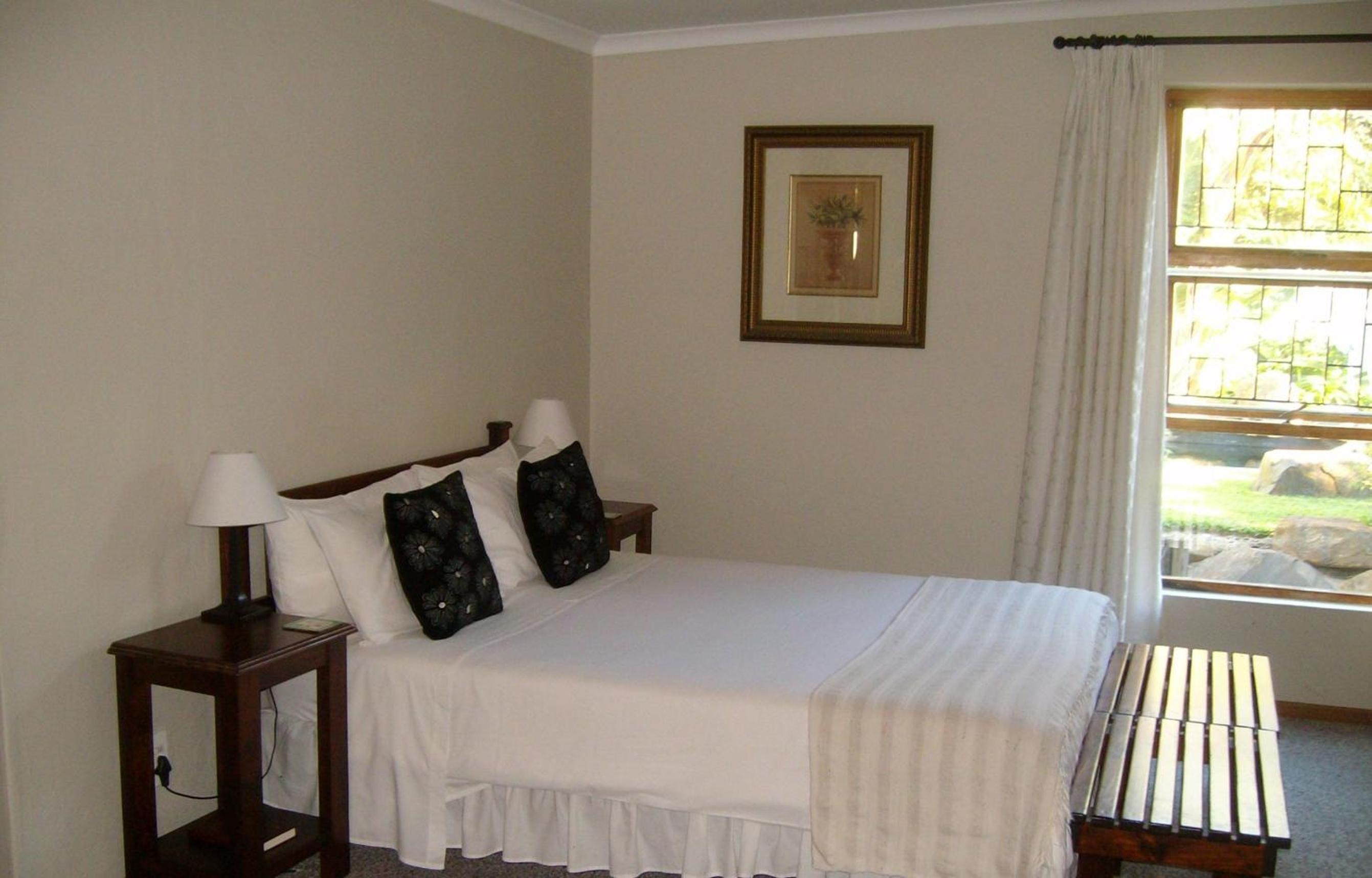 Standard Double Room - Photo 22