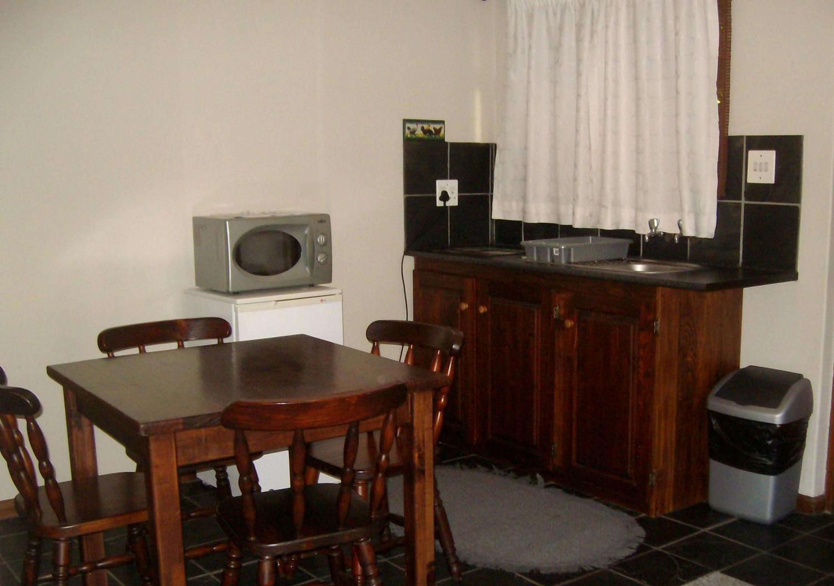 Standard Double Room - Photo 21
