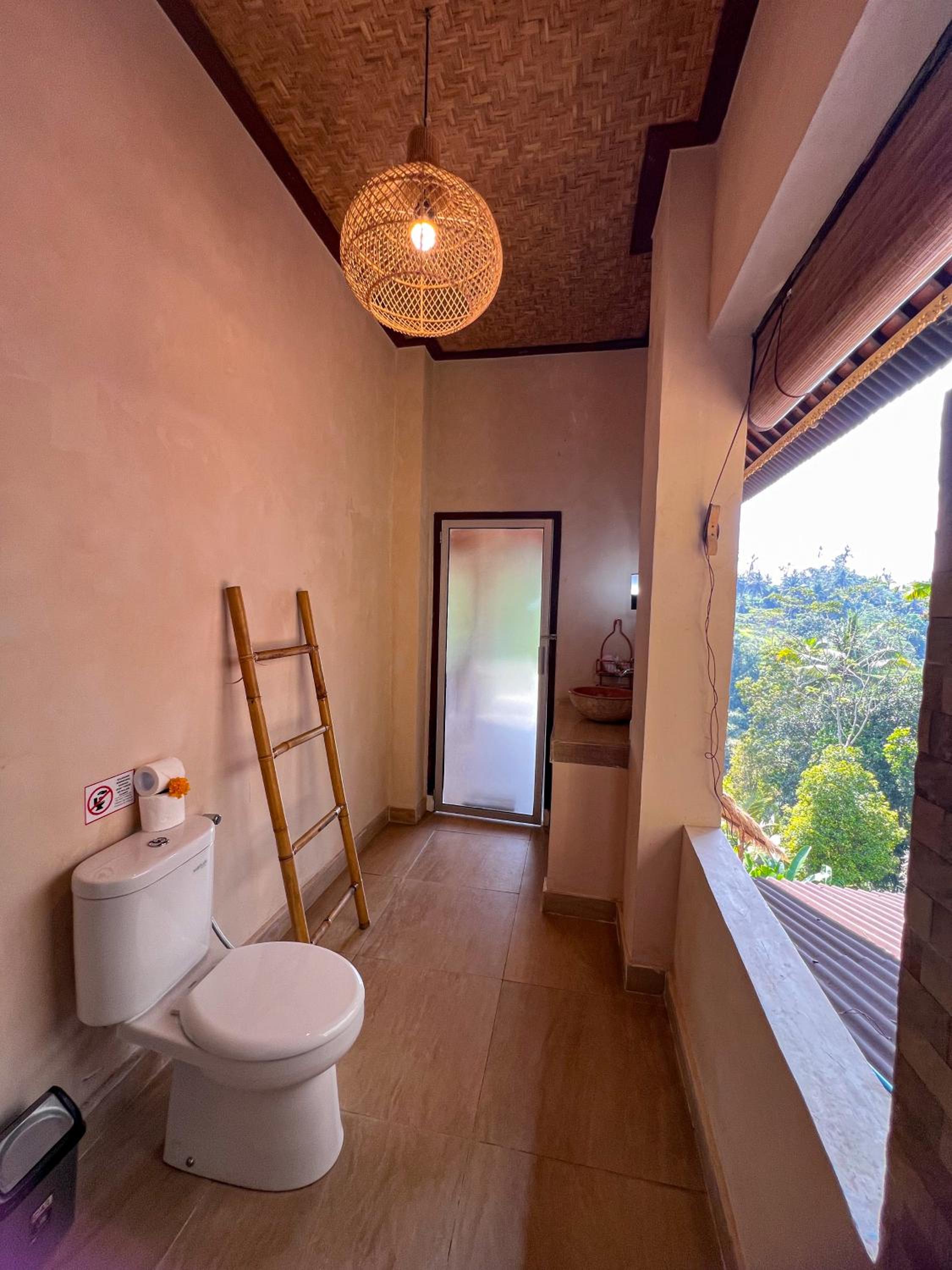 Apartment with Park View - Photo 14