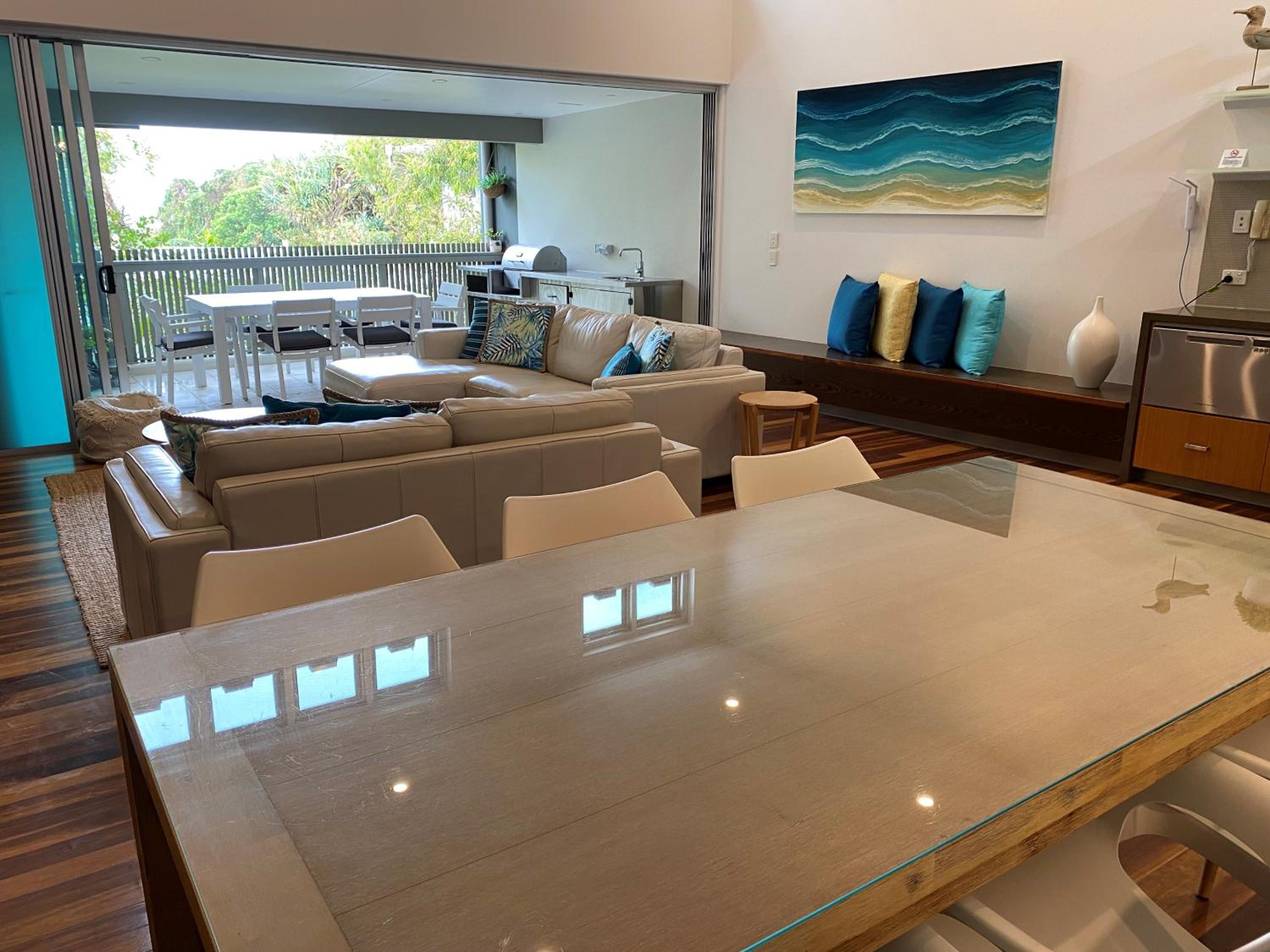 Two-Bedroom Villa with Terrace - Photo 13