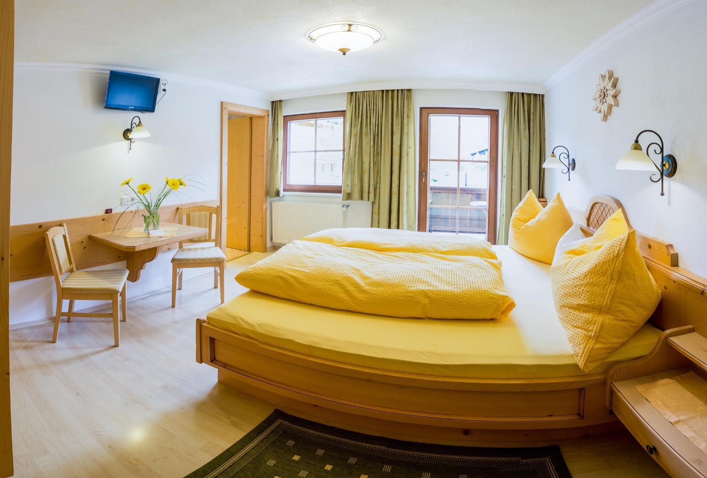 Double Room photo 3